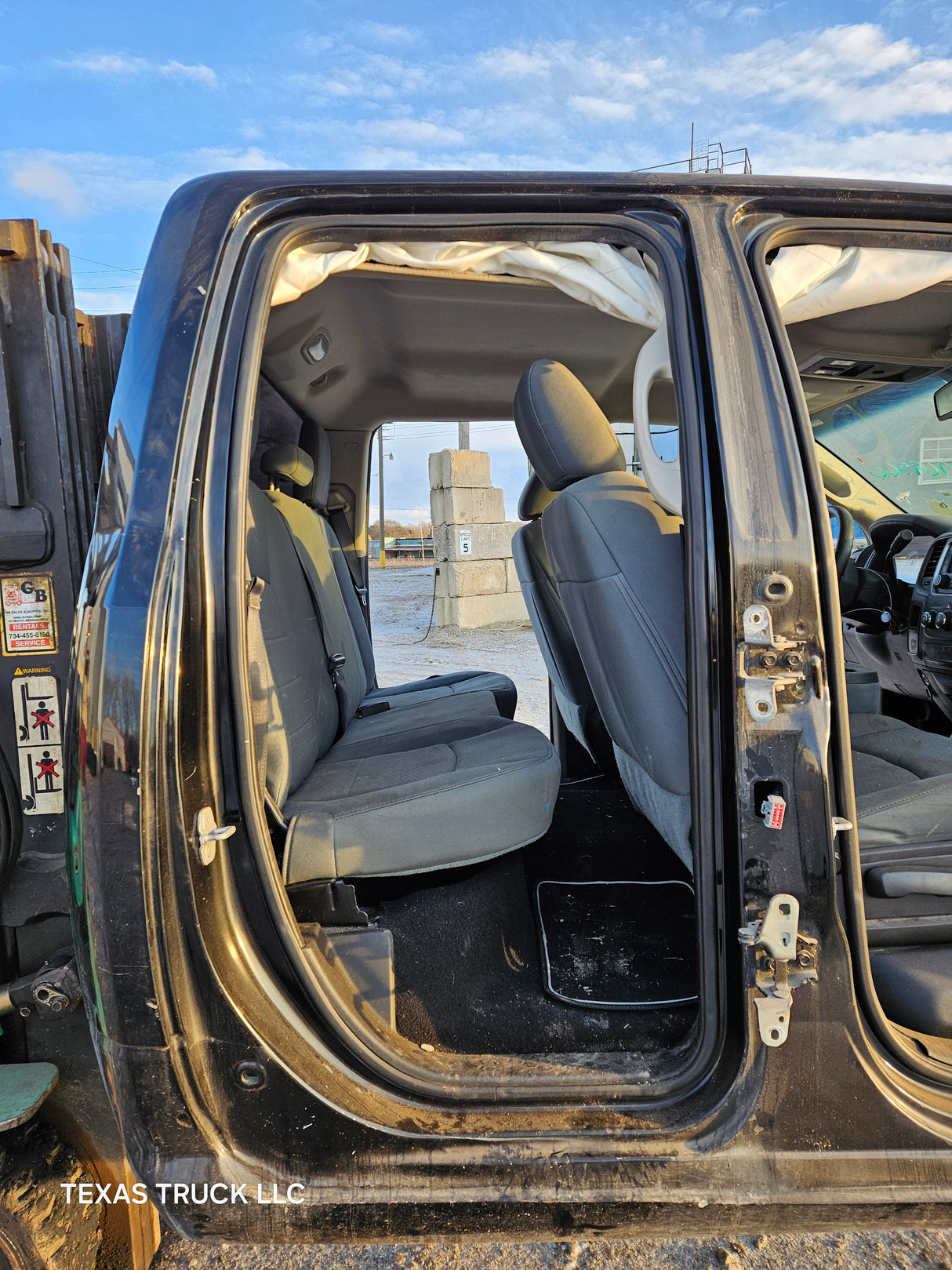 2009-2018 Dodge Ram 1500 4th Generation Quad Cab Cab
