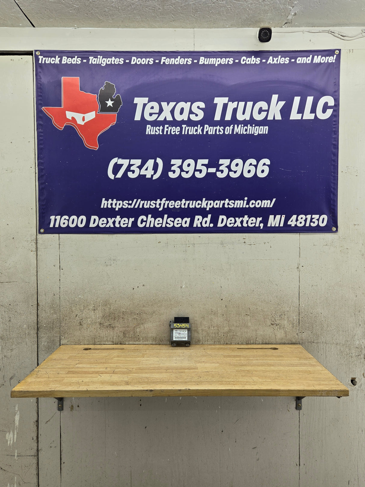 2000 Ford Electronic Crash Sensor Control Module OEM p131 / YC3A-14B321-BB