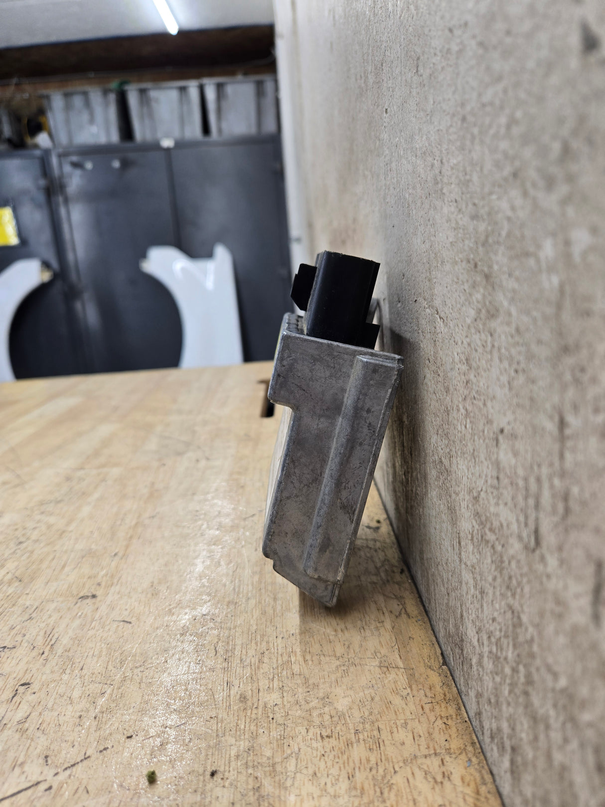 2000 Ford Electronic Crash Sensor Control Module OEM p131 / YC3A-14B321-BB