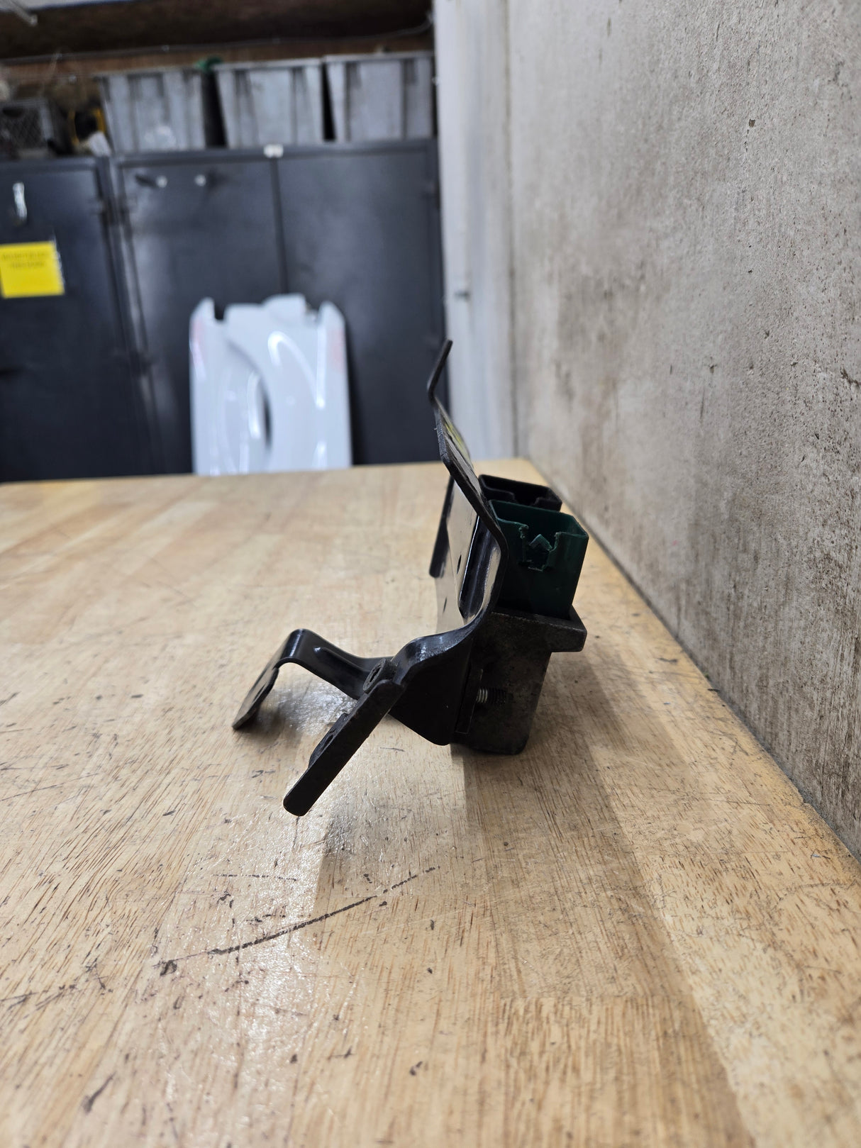 2000-2010 OEM Motocraft Diesel Glow Plug Module Relay Switch for 7.3L 6.0L 6.4L Powerstroke