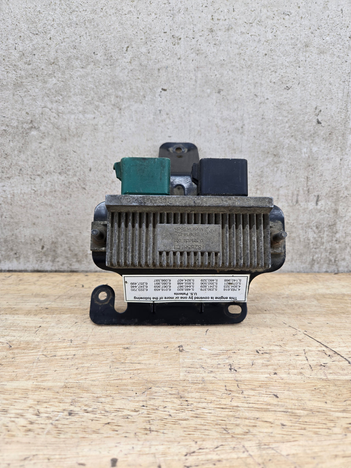 2000-2010 OEM Motocraft Diesel Glow Plug Module Relay Switch for 7.3L 6.0L 6.4L Powerstroke