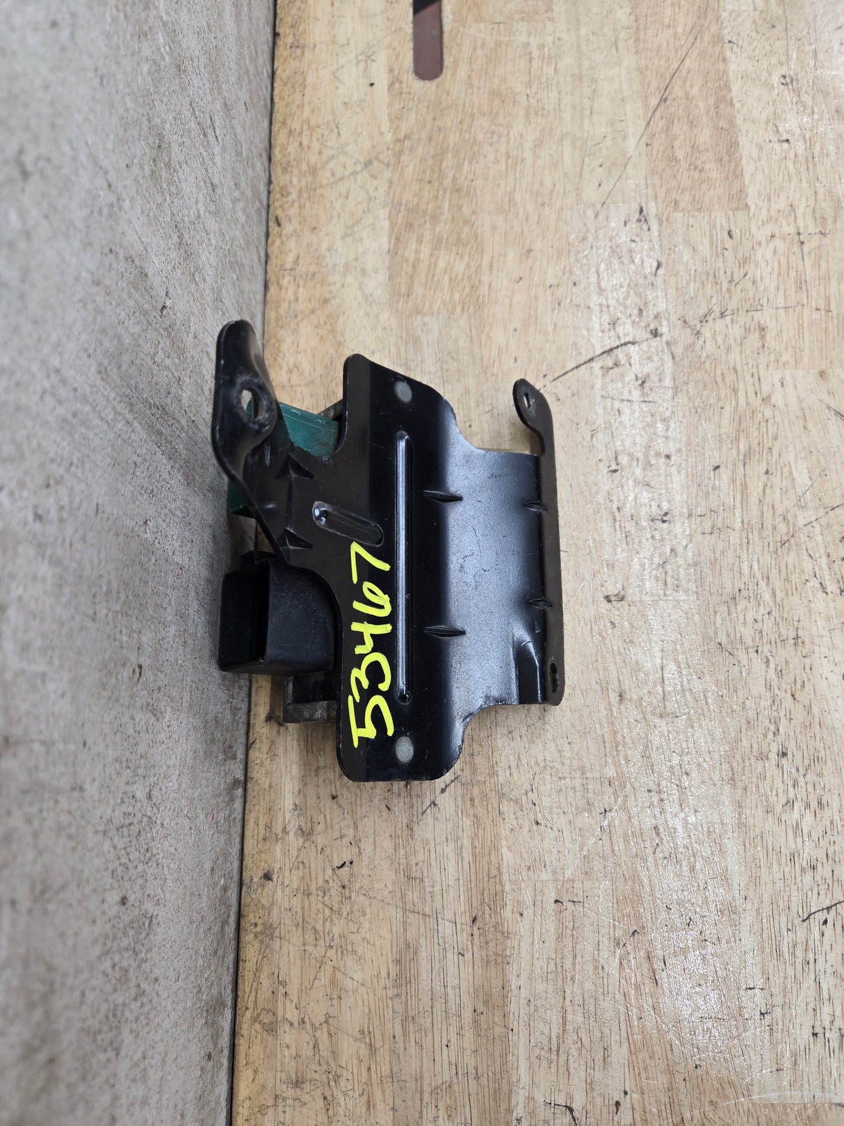 2000-2010 OEM Motocraft Diesel Glow Plug Module Relay Switch for 7.3L 6.0L 6.4L Powerstroke