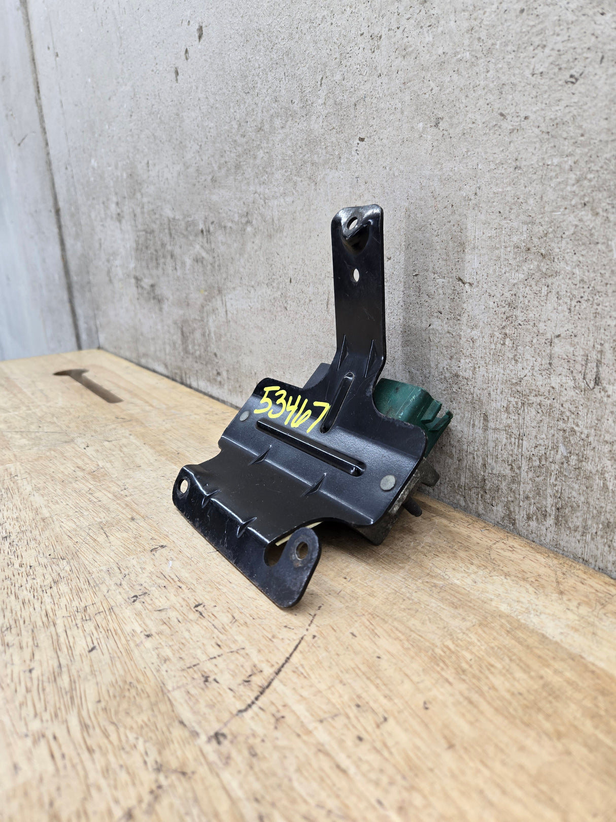 2000-2010 OEM Motocraft Diesel Glow Plug Module Relay Switch for 7.3L 6.0L 6.4L Powerstroke