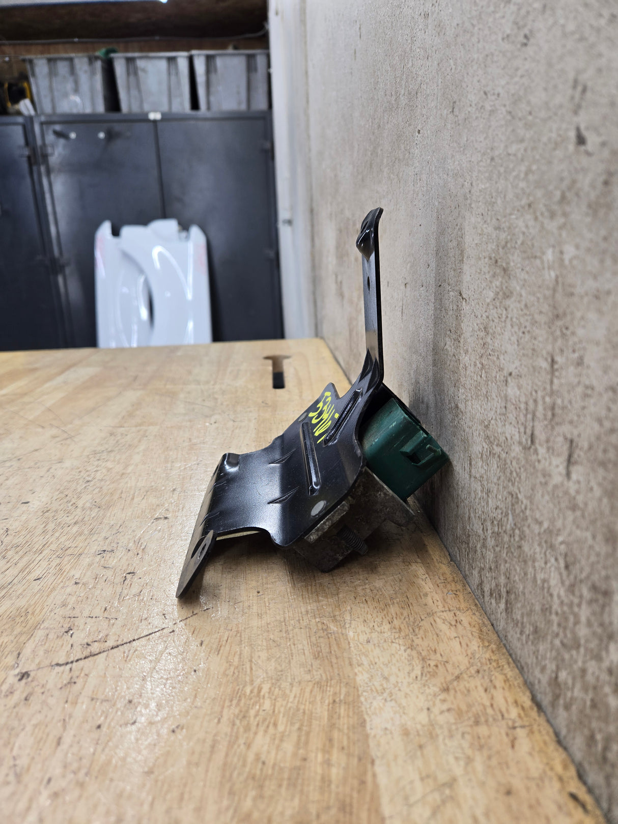 2000-2010 OEM Motocraft Diesel Glow Plug Module Relay Switch for 7.3L 6.0L 6.4L Powerstroke