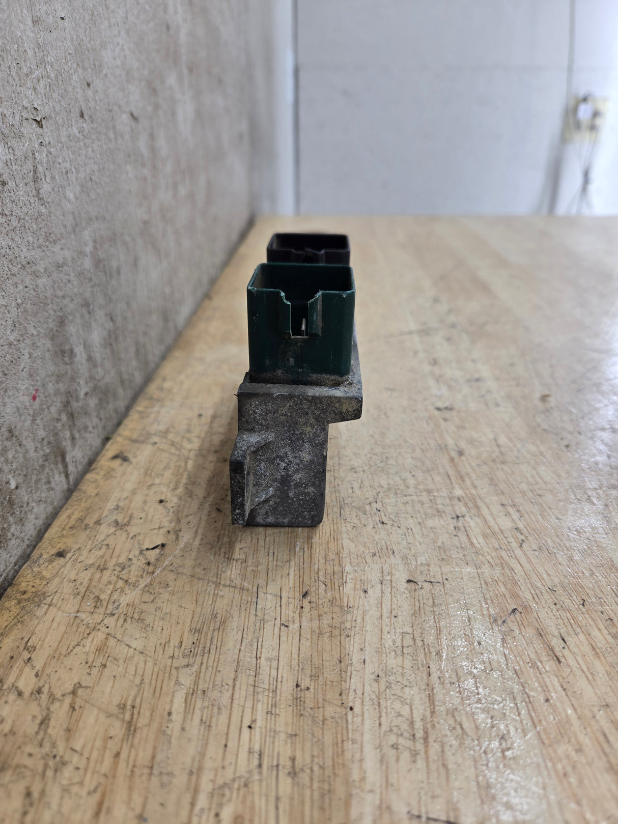 2000-2010 OEM Motocraft Diesel Glow Plug Module Relay Switch for 7.3L 6.0L 6.4L Powerstroke