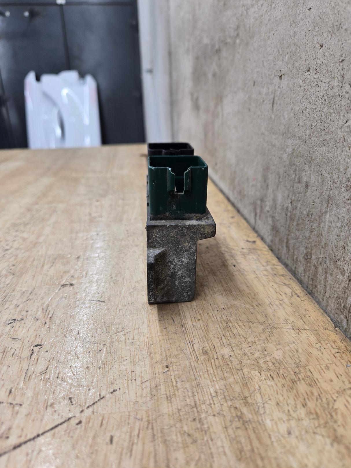 2000-2010 OEM Motocraft Diesel Glow Plug Module Relay Switch for 7.3L 6.0L 6.4L Powerstroke