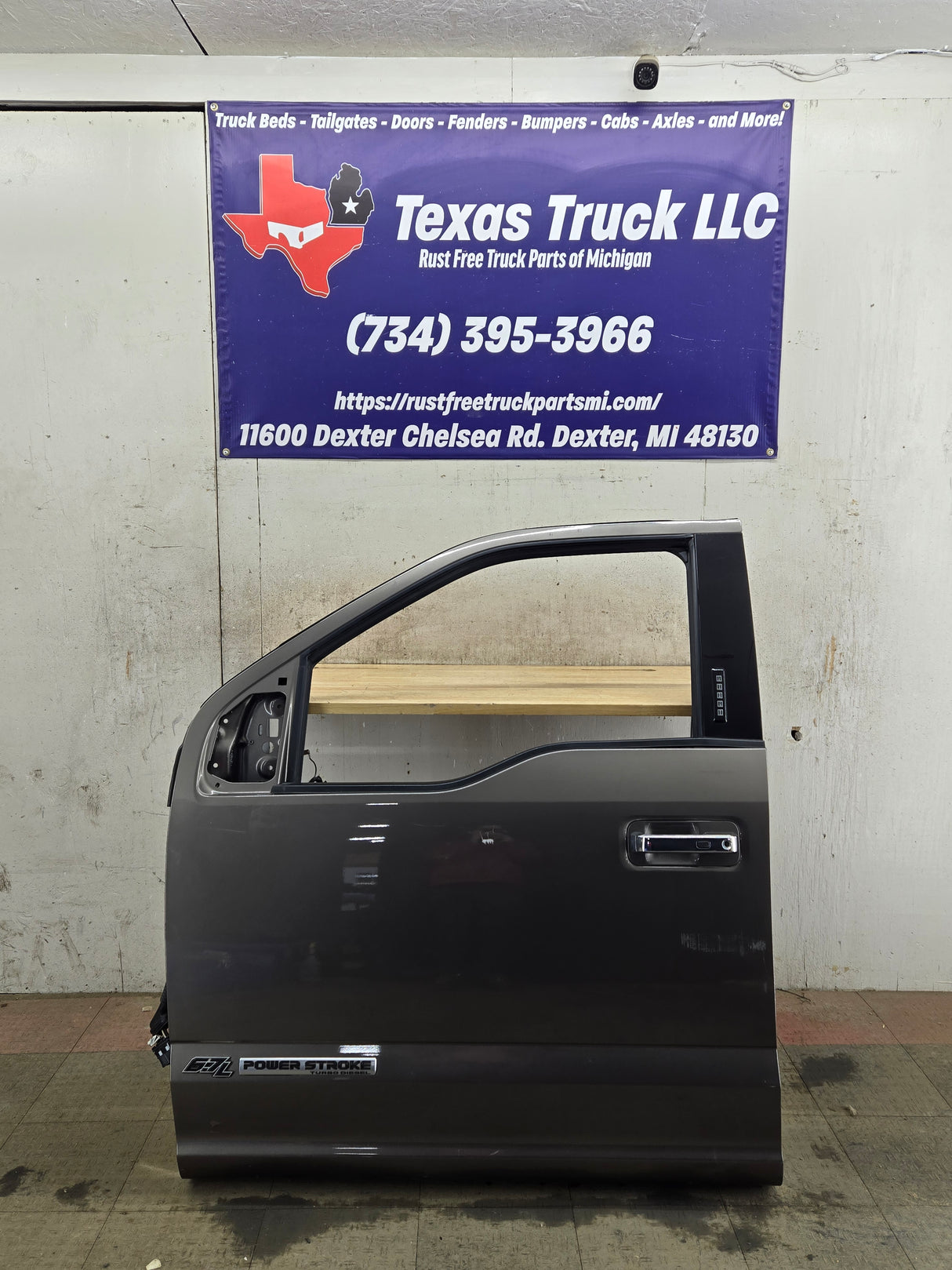 2015-2022 Ford F150 / Super Duty Driver Front Door LH F250 F350 F450 F550