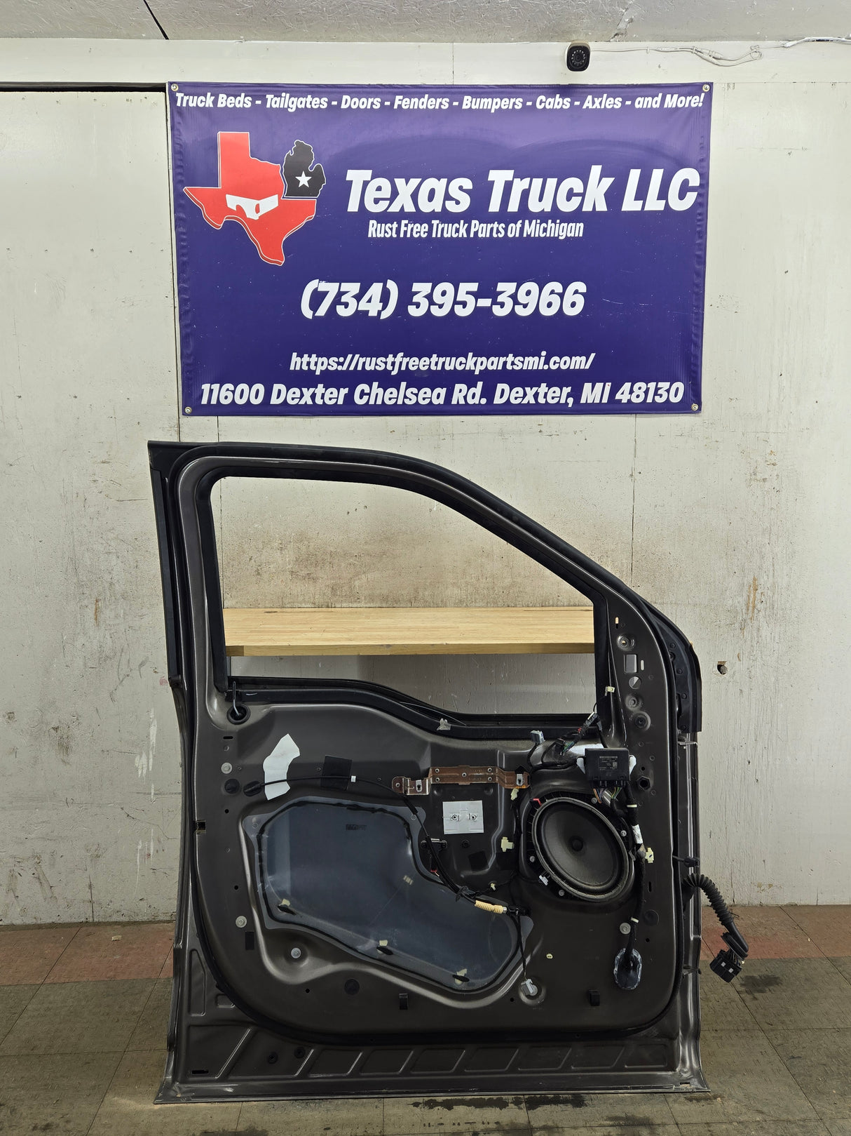 2015-2022 Ford F150 / Super Duty Driver Front Door LH F250 F350 F450 F550