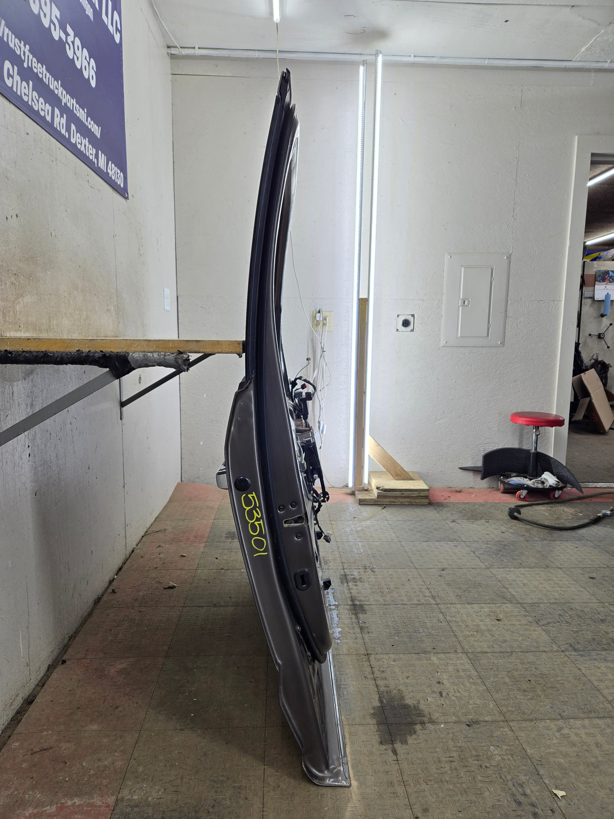 2015-2022 Ford F150 / Super Duty Driver Front Door LH F250 F350 F450 F550