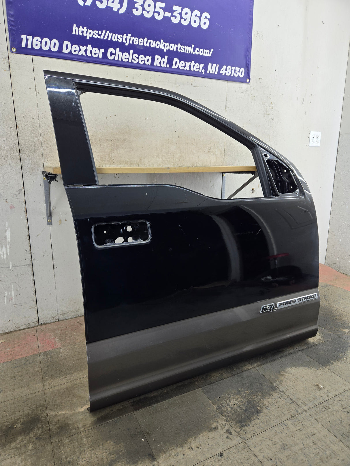 2015-2022 Ford F150 / Super Duty Passenger Front Door RH F250 F350 F450 F550