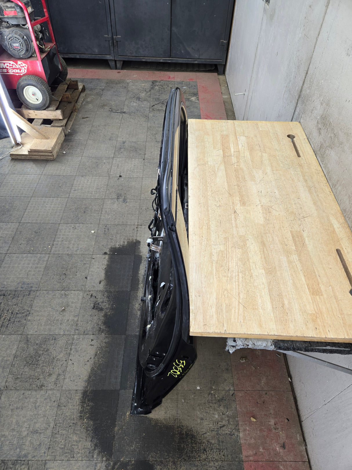 2015-2022 Ford F150 / Super Duty Passenger Front Door RH F250 F350 F450 F550