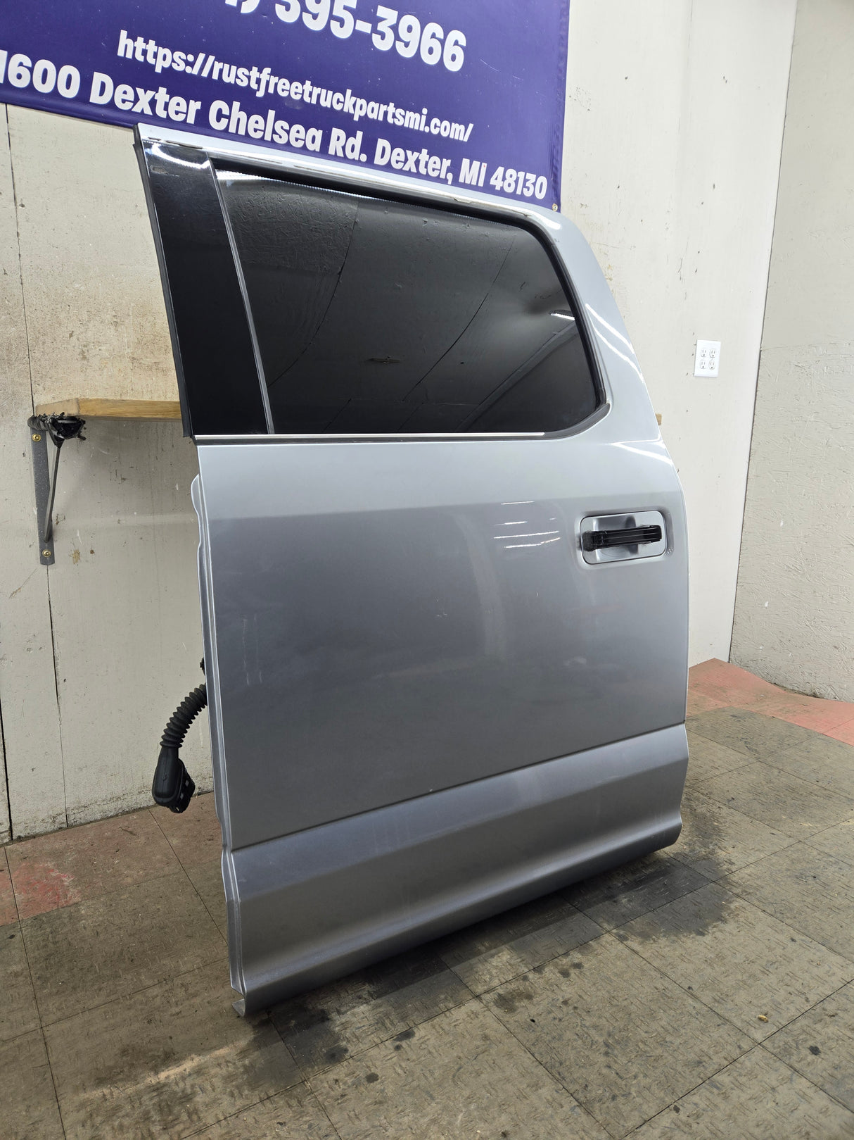 2015-2022 Ford F150 / Super Duty Driver Rear Door LH F250 F350 F450 F550