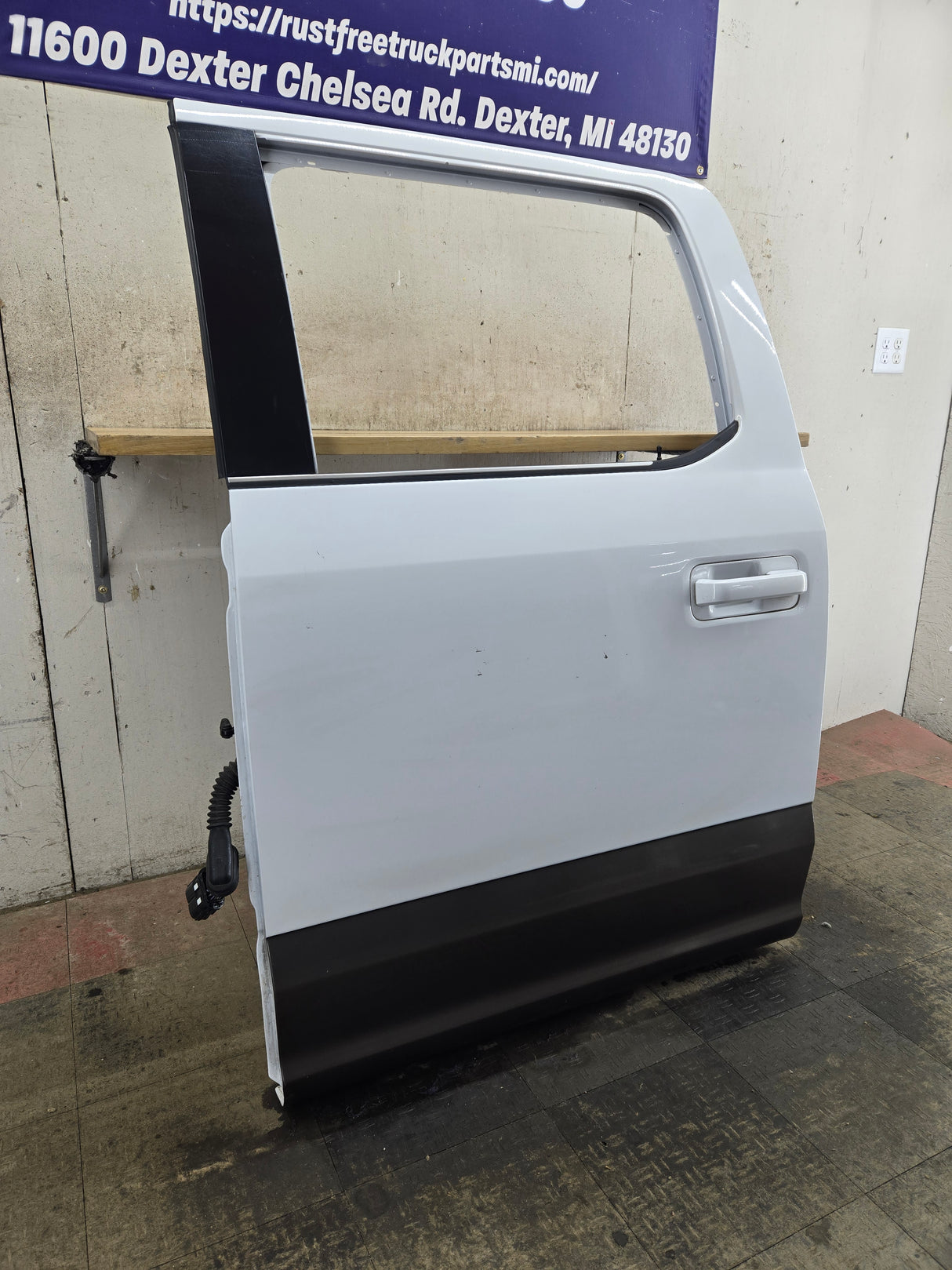 2015-2022 Ford F150 / Super Duty Driver Rear Door LH F250 F350 F450 F550