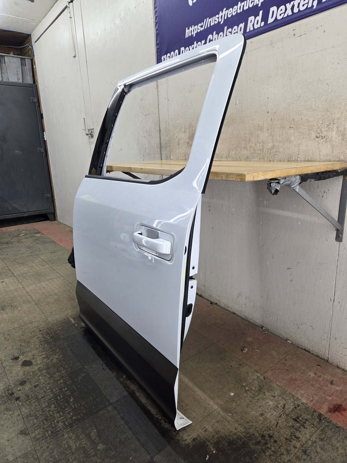 2015-2022 Ford F150 / Super Duty Driver Rear Door LH F250 F350 F450 F550