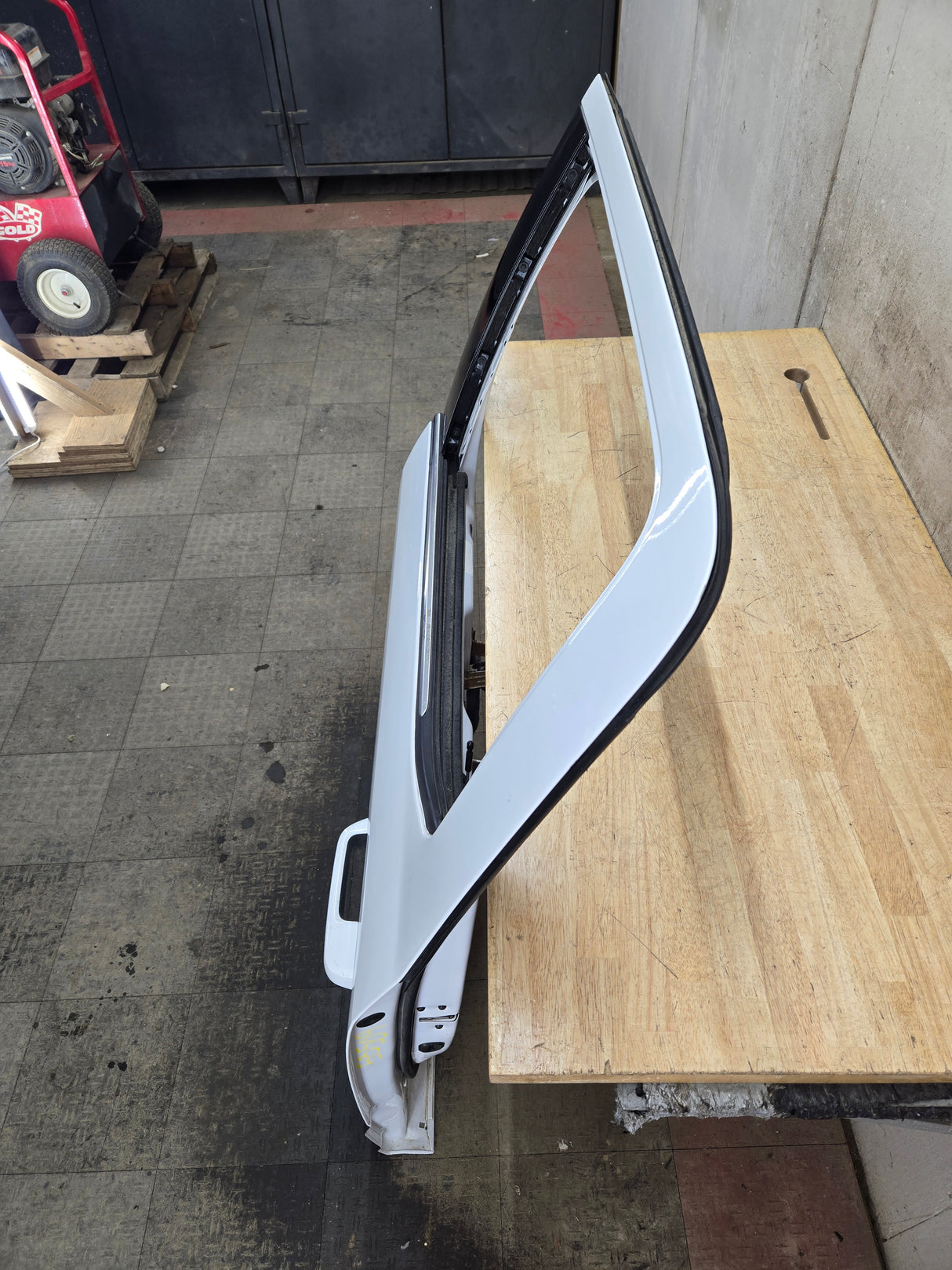 2015-2022 Ford F150 / Super Duty Driver Rear Door LH F250 F350 F450 F550