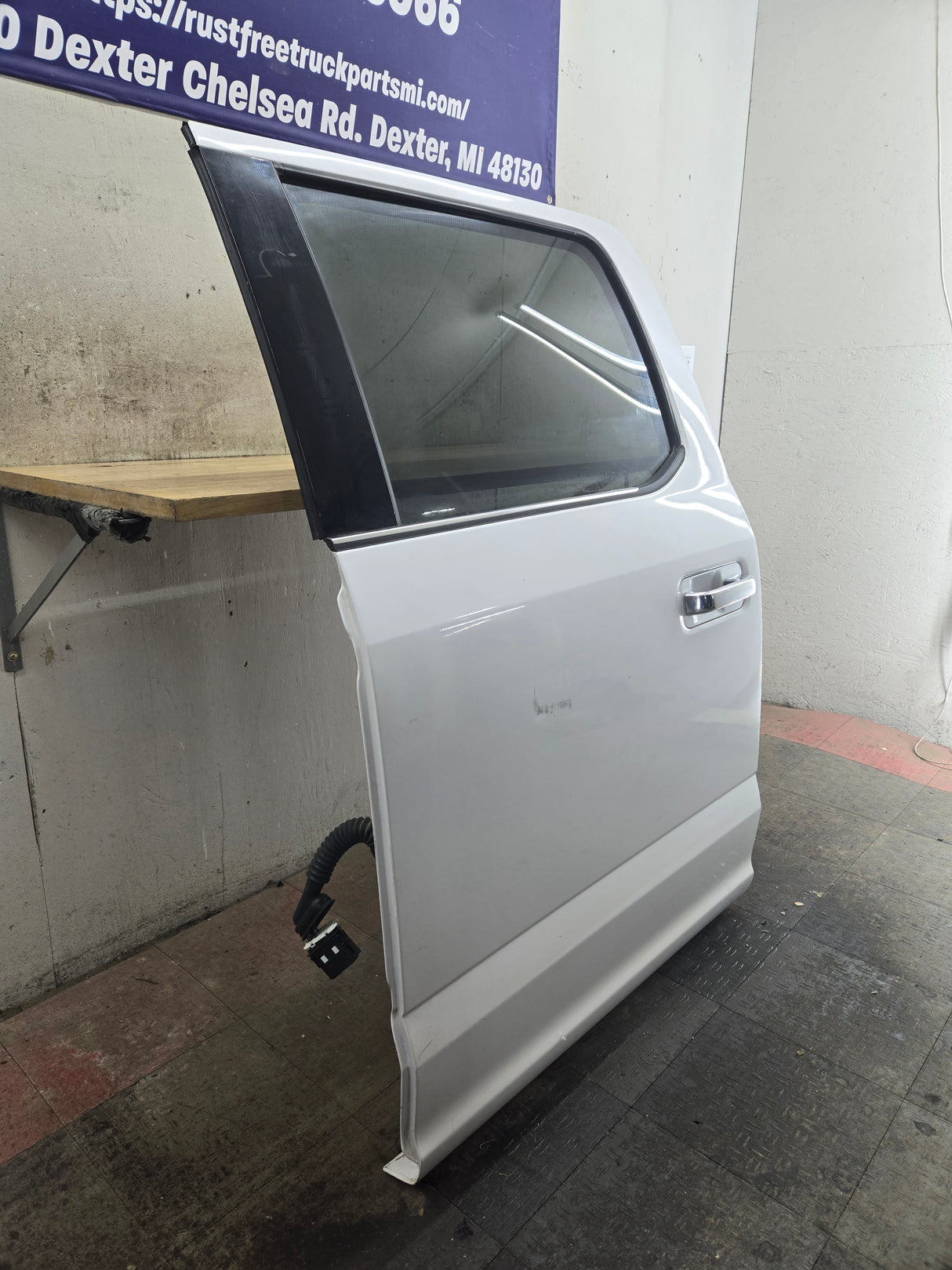 2015-2022 Ford F150 / Super Duty Driver Rear Door LH F250 F350 F450 F550