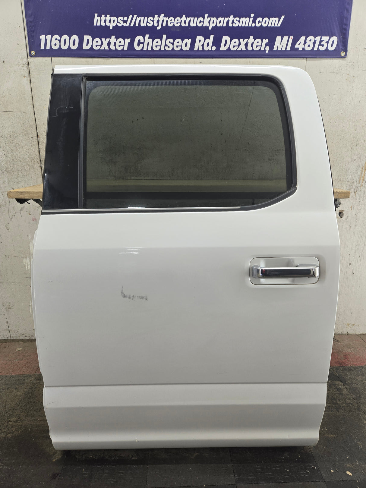 2015-2022 Ford F150 / Super Duty Driver Rear Door LH F250 F350 F450 F550