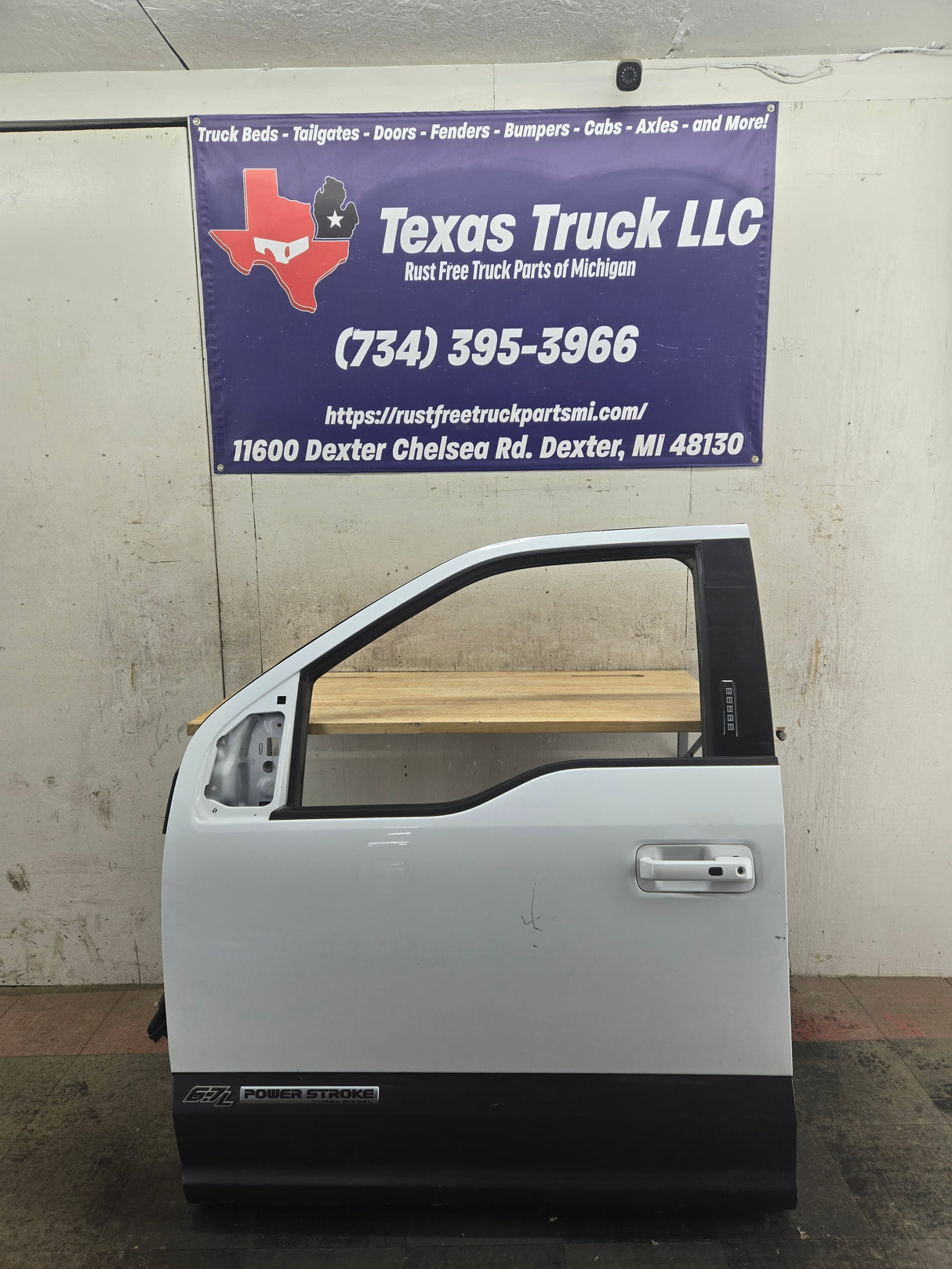 2015-2022 Ford F150 / Super Duty Driver Front Door LH F250 F350 F450 F550