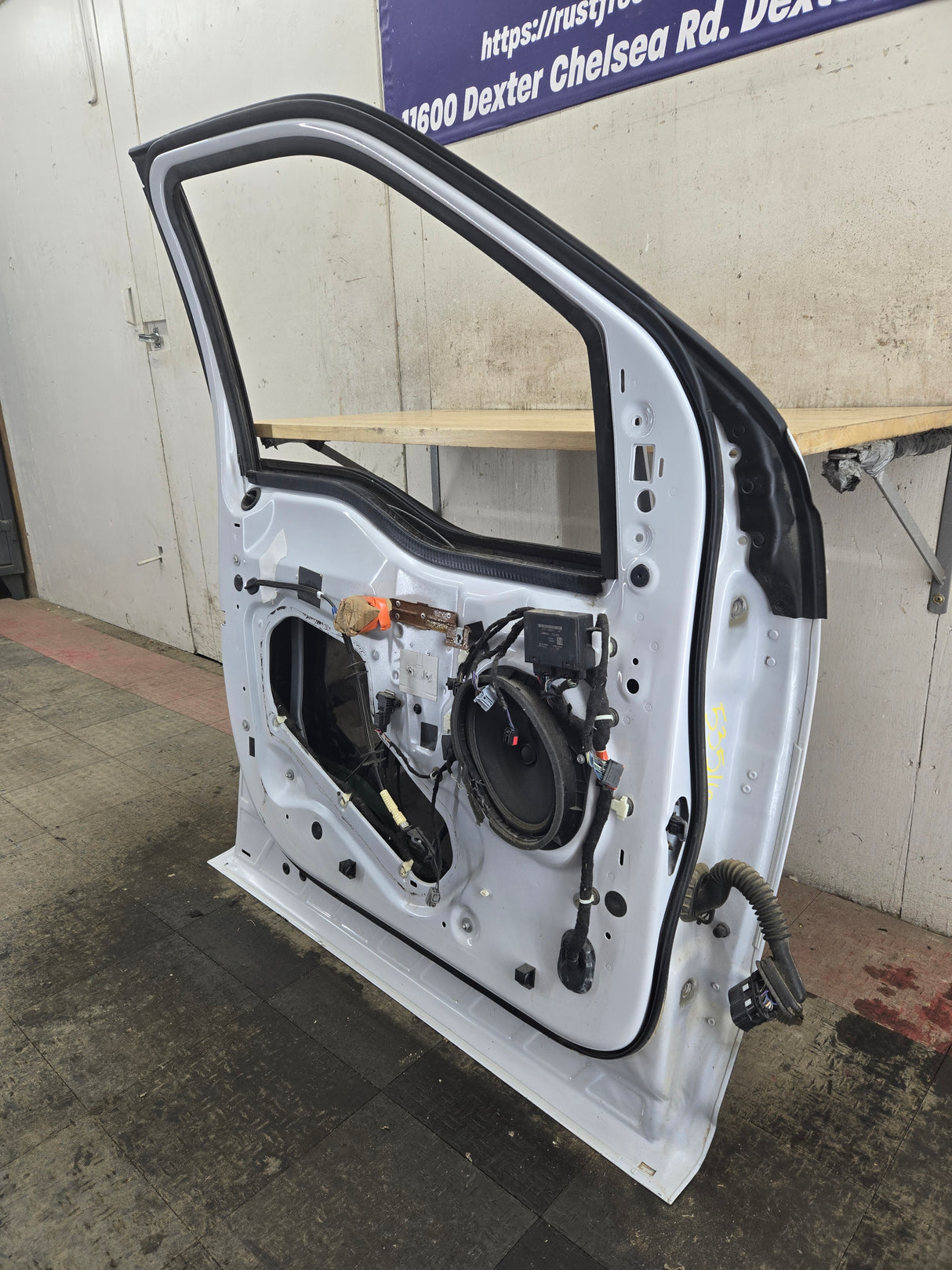 2015-2022 Ford F150 / Super Duty Driver Front Door LH F250 F350 F450 F550