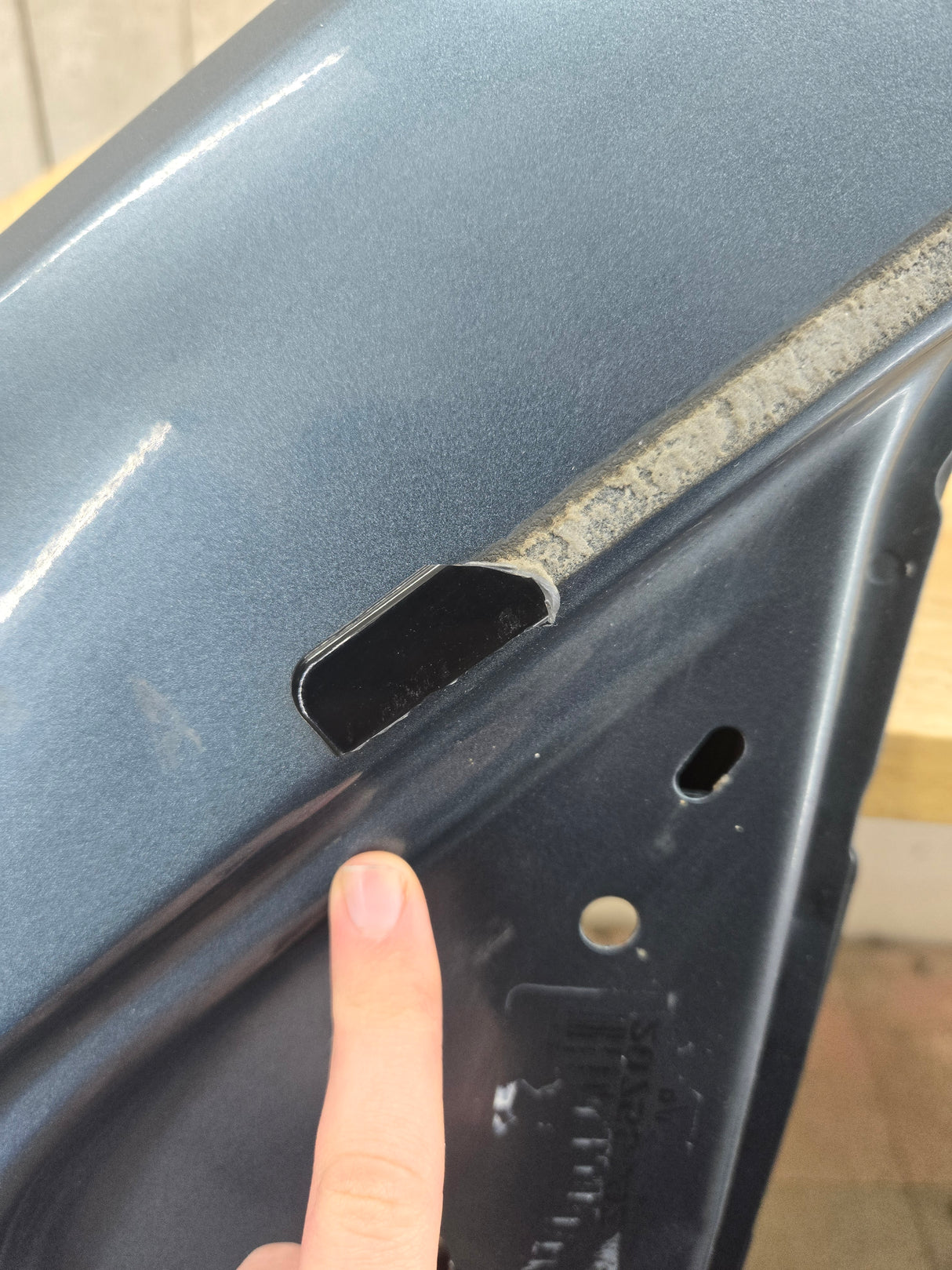 2007-2013 Chevrolet Silverado / GMC Sierra 1500 2500 3500 HD LH Front Driver Side Door