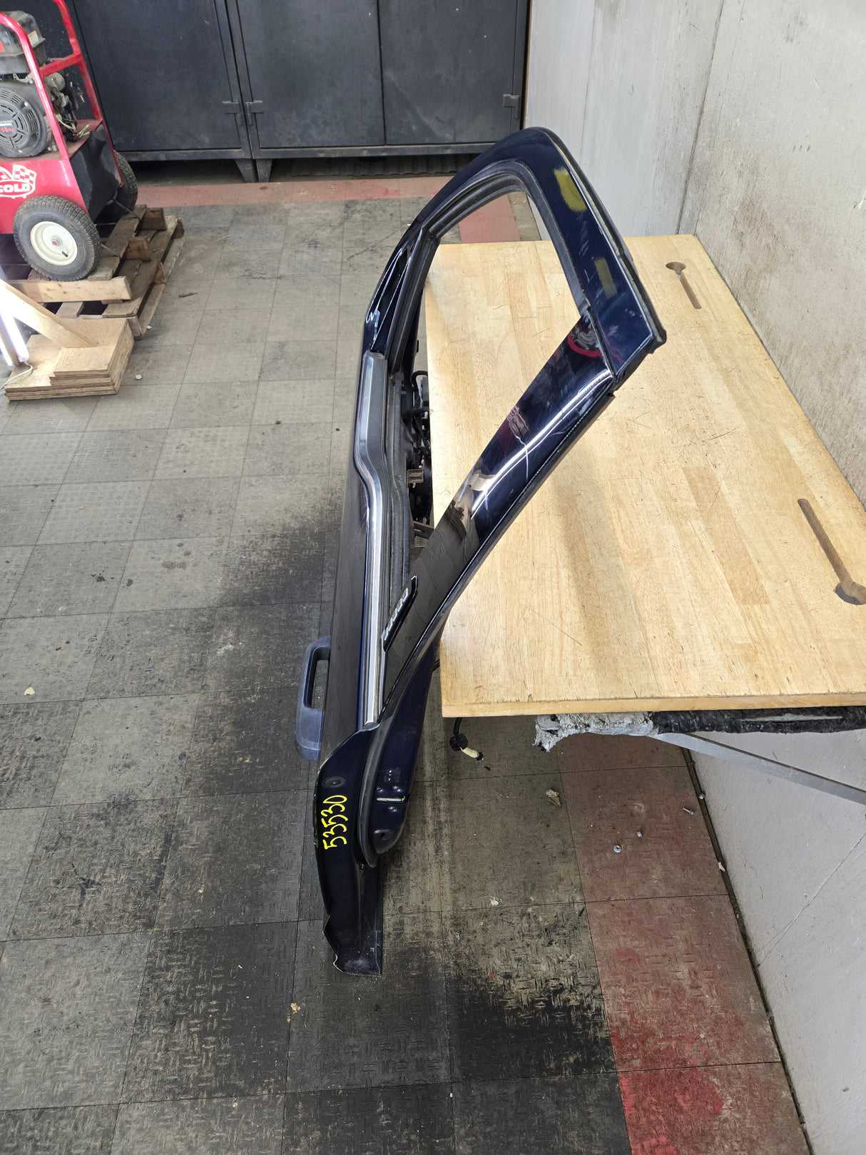 2015-2022 Ford F150 / Super Duty Driver Front Door LH F250 F350 F450 F550