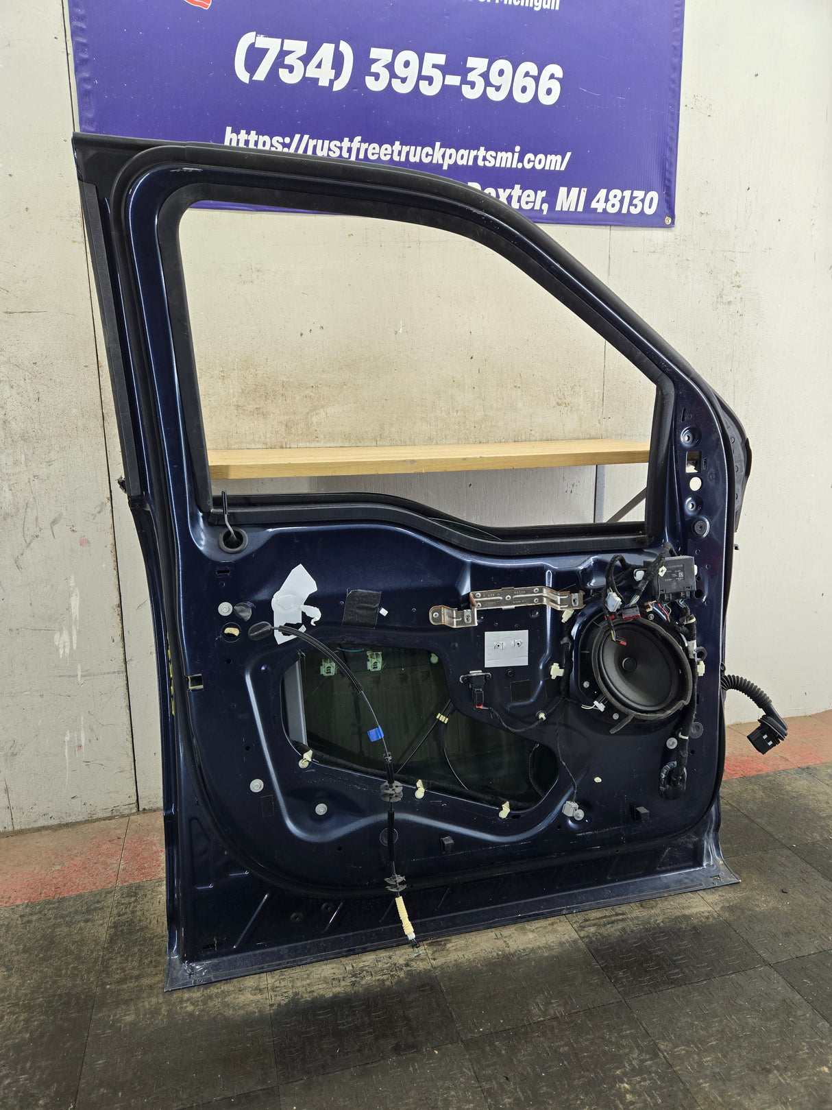 2015-2022 Ford F150 / Super Duty Driver Front Door LH F250 F350 F450 F550