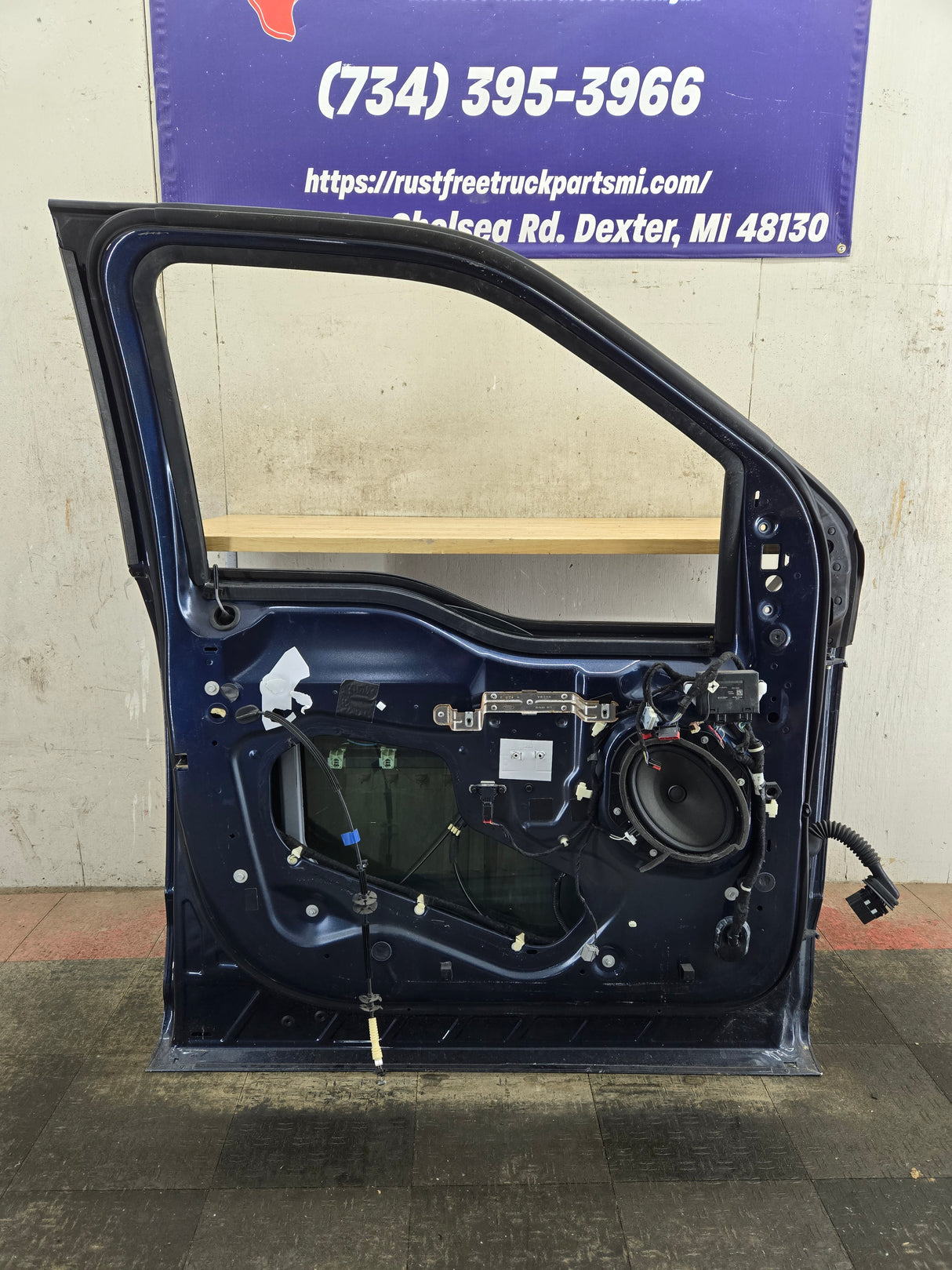 2015-2022 Ford F150 / Super Duty Driver Front Door LH F250 F350 F450 F550