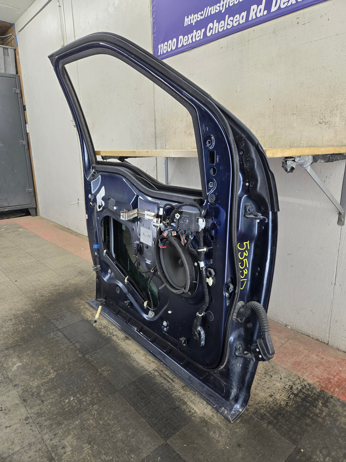 2015-2022 Ford F150 / Super Duty Driver Front Door LH F250 F350 F450 F550