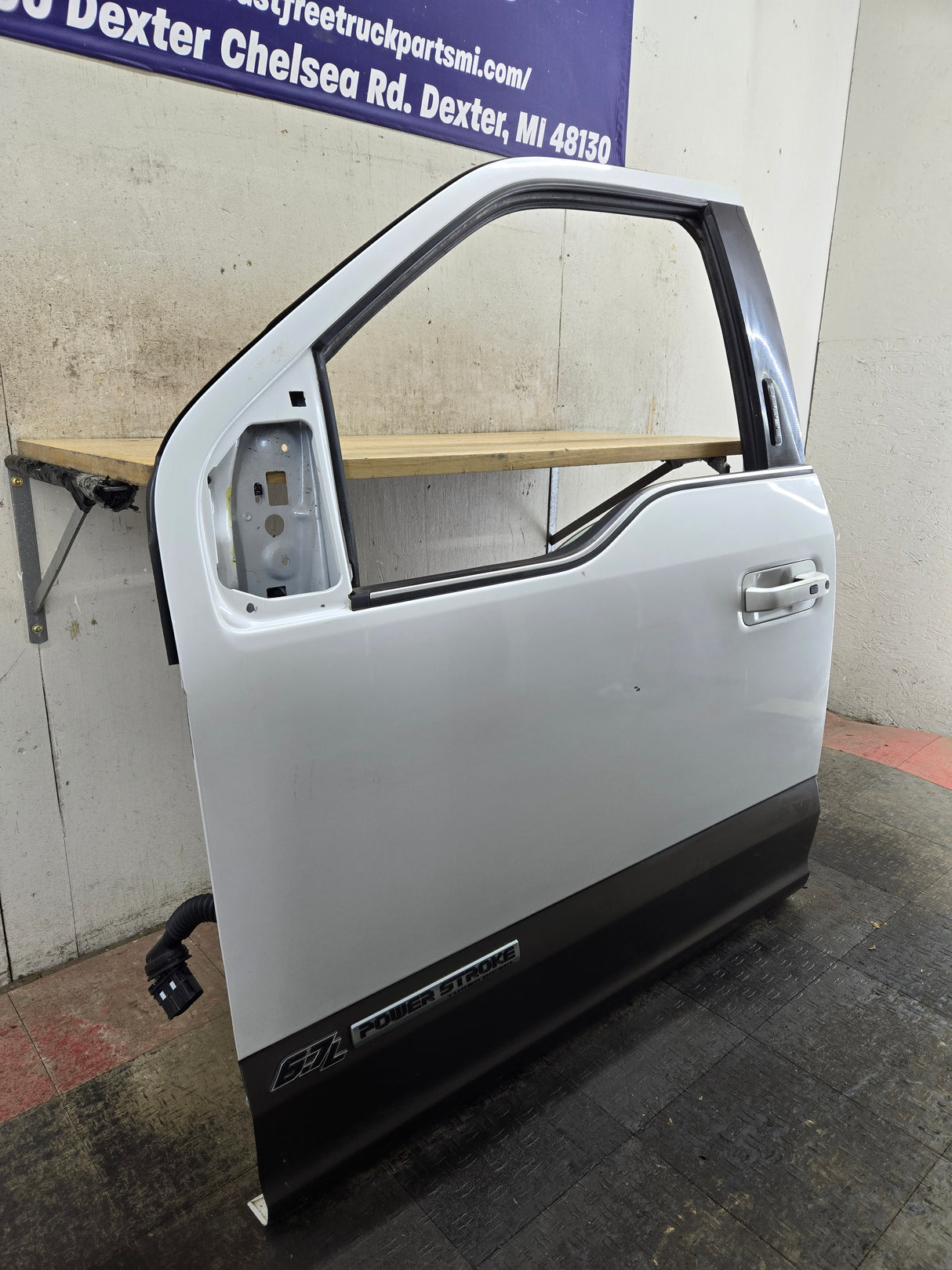 2015-2022 Ford F150 / Super Duty Driver Front Door LH F250 F350 F450 F550