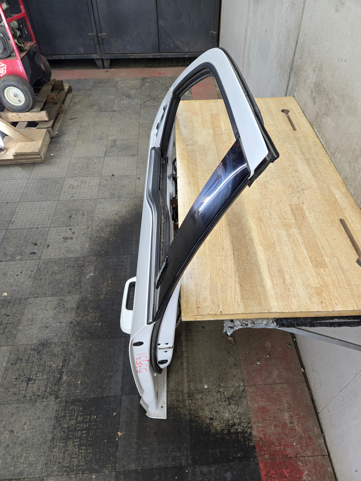 2015-2022 Ford F150 / Super Duty Driver Front Door LH F250 F350 F450 F550