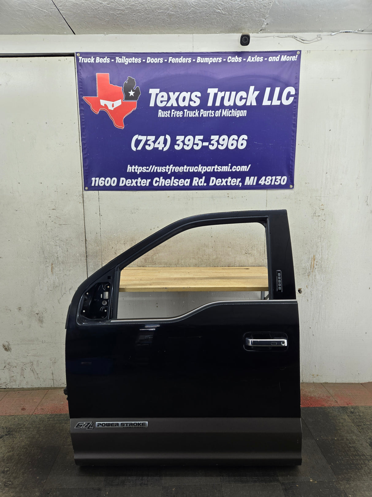 2015-2022 Ford F150 / Super Duty Driver Front Door LH F250 F350 F450 F550