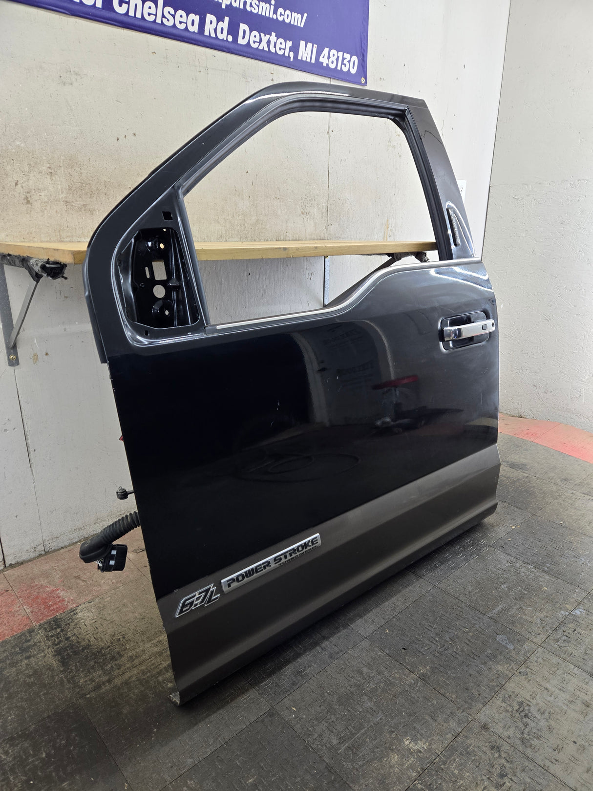 2015-2022 Ford F150 / Super Duty Driver Front Door LH F250 F350 F450 F550