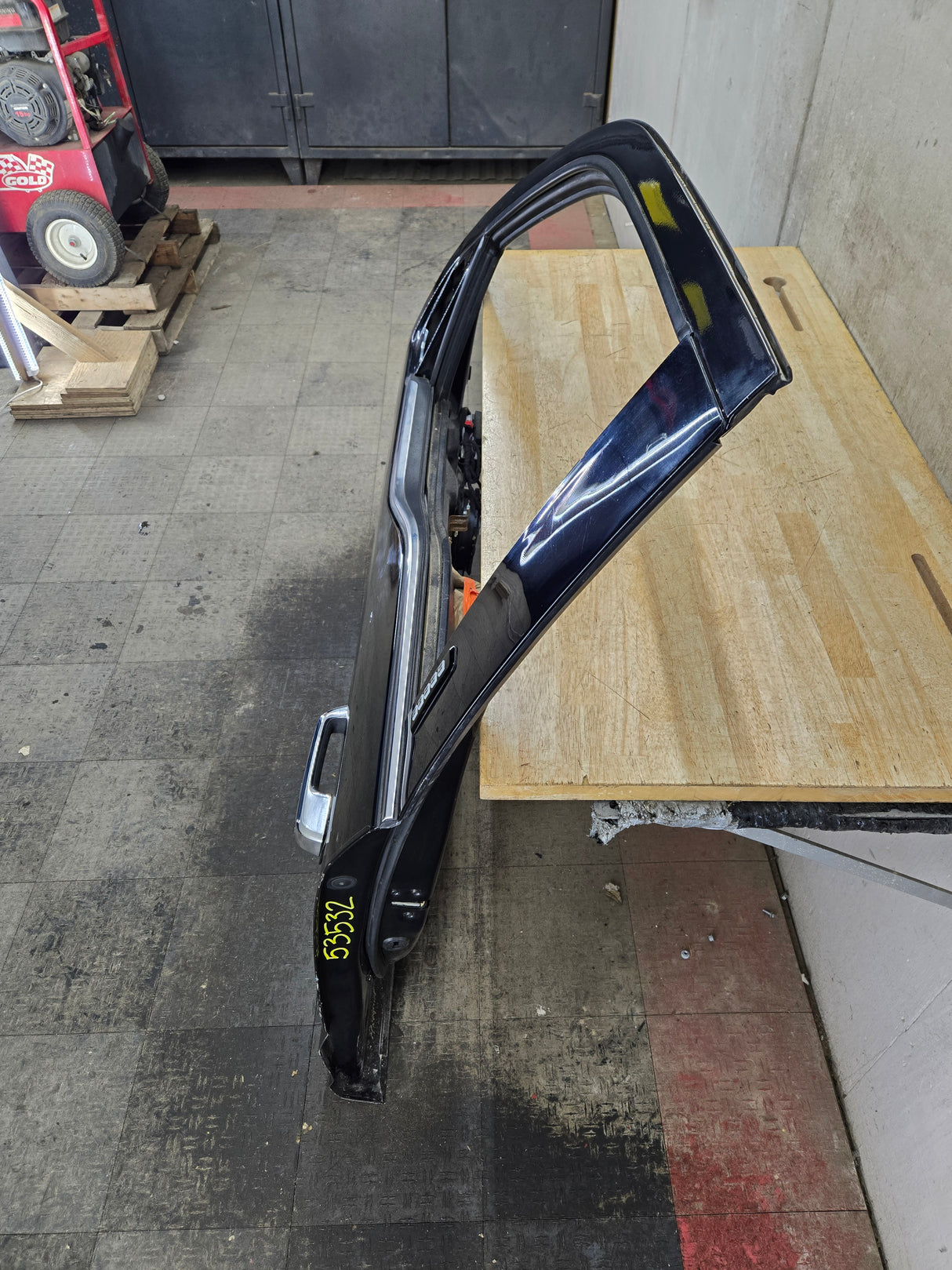 2015-2022 Ford F150 / Super Duty Driver Front Door LH F250 F350 F450 F550