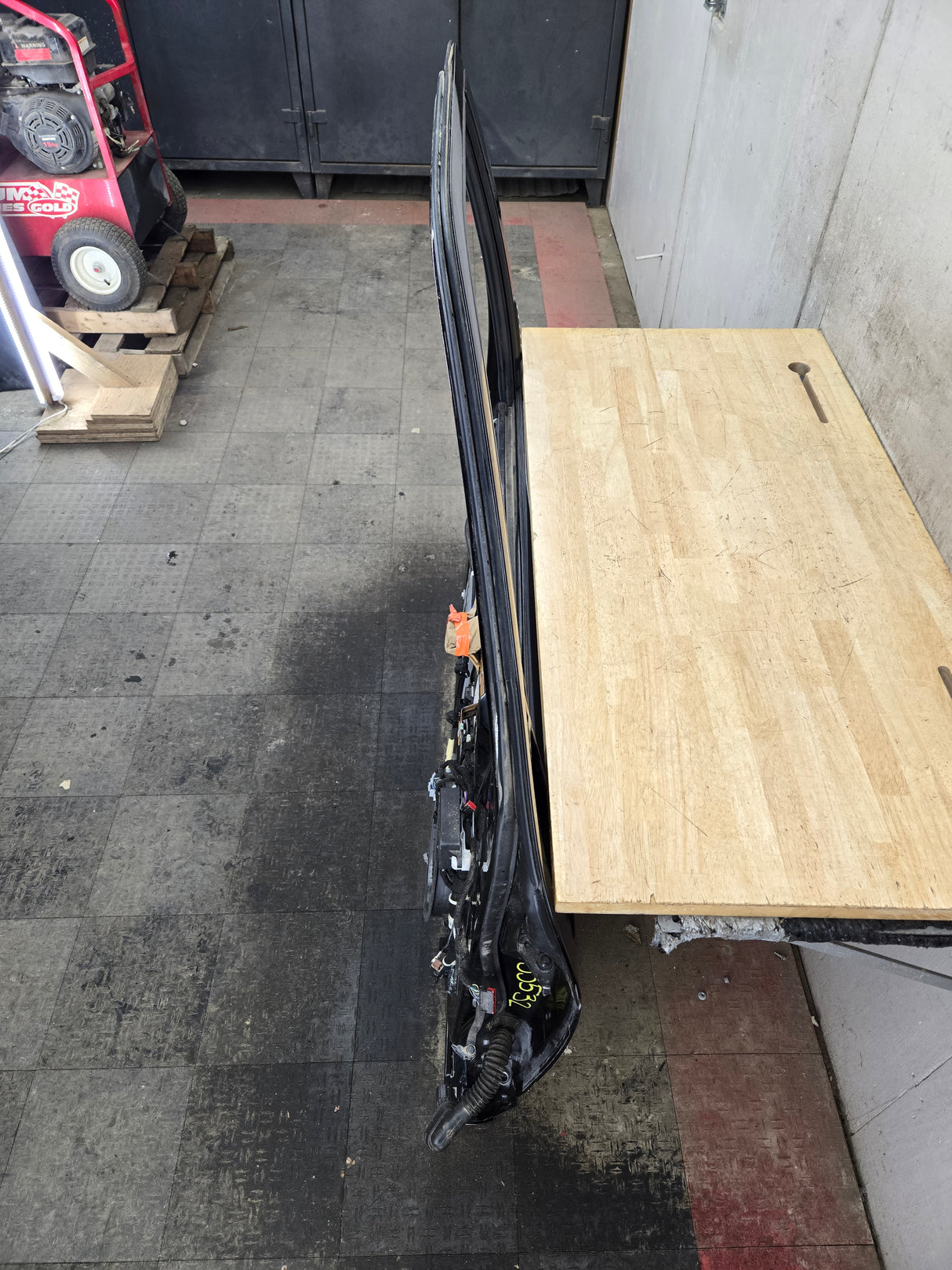 2015-2022 Ford F150 / Super Duty Driver Front Door LH F250 F350 F450 F550