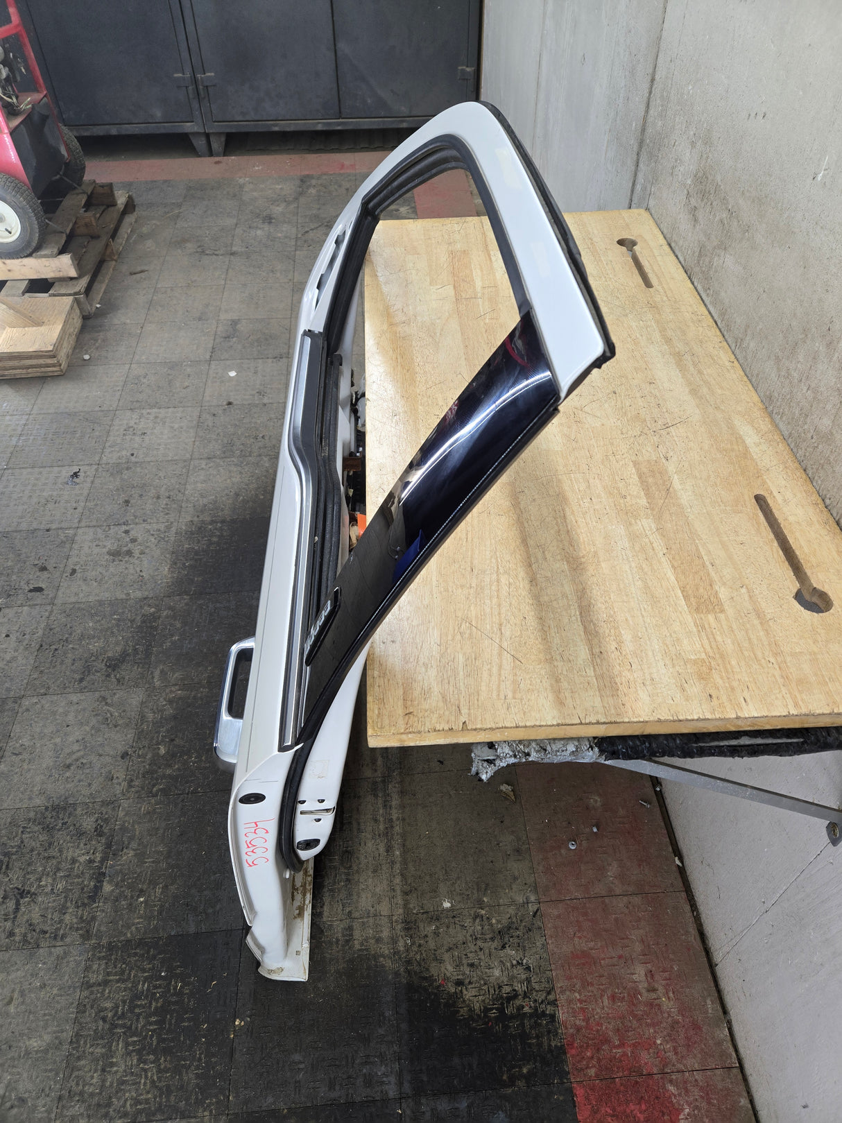 2015-2022 Ford F150 / Super Duty Driver Front Door LH F250 F350 F450 F550