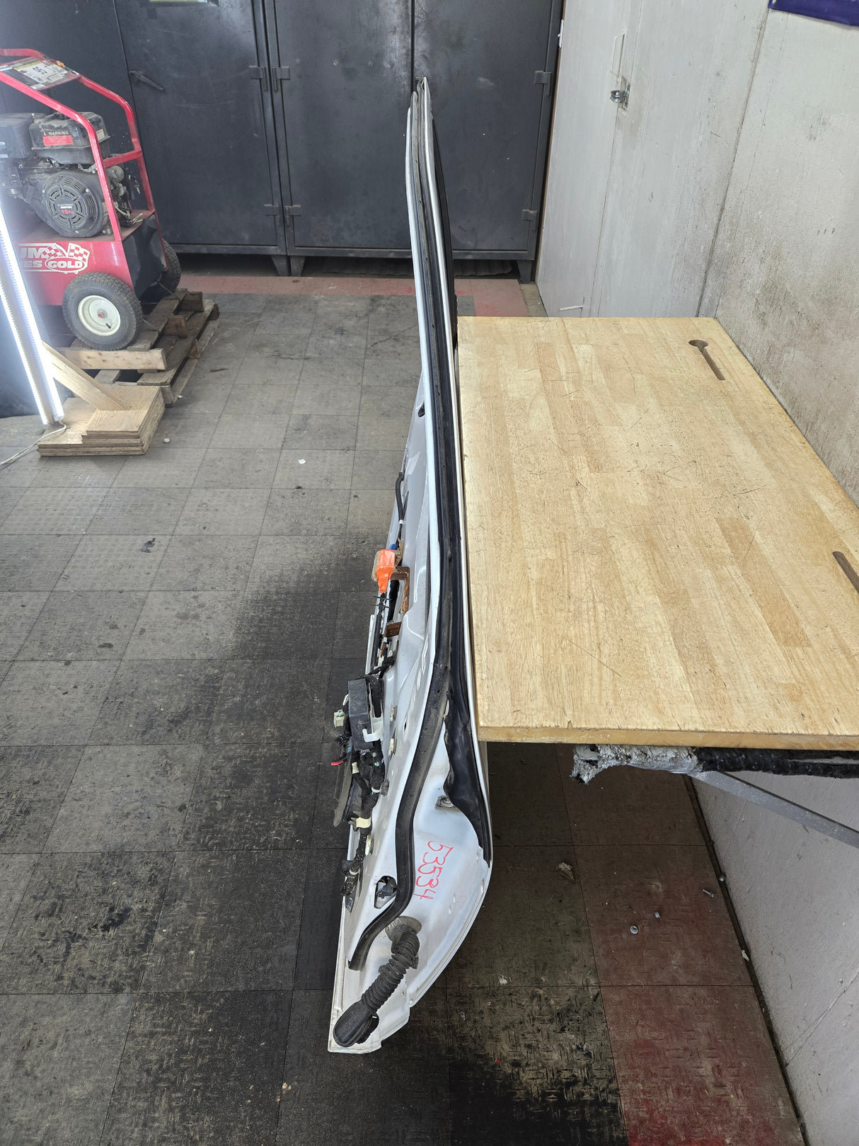 2015-2022 Ford F150 / Super Duty Driver Front Door LH F250 F350 F450 F550