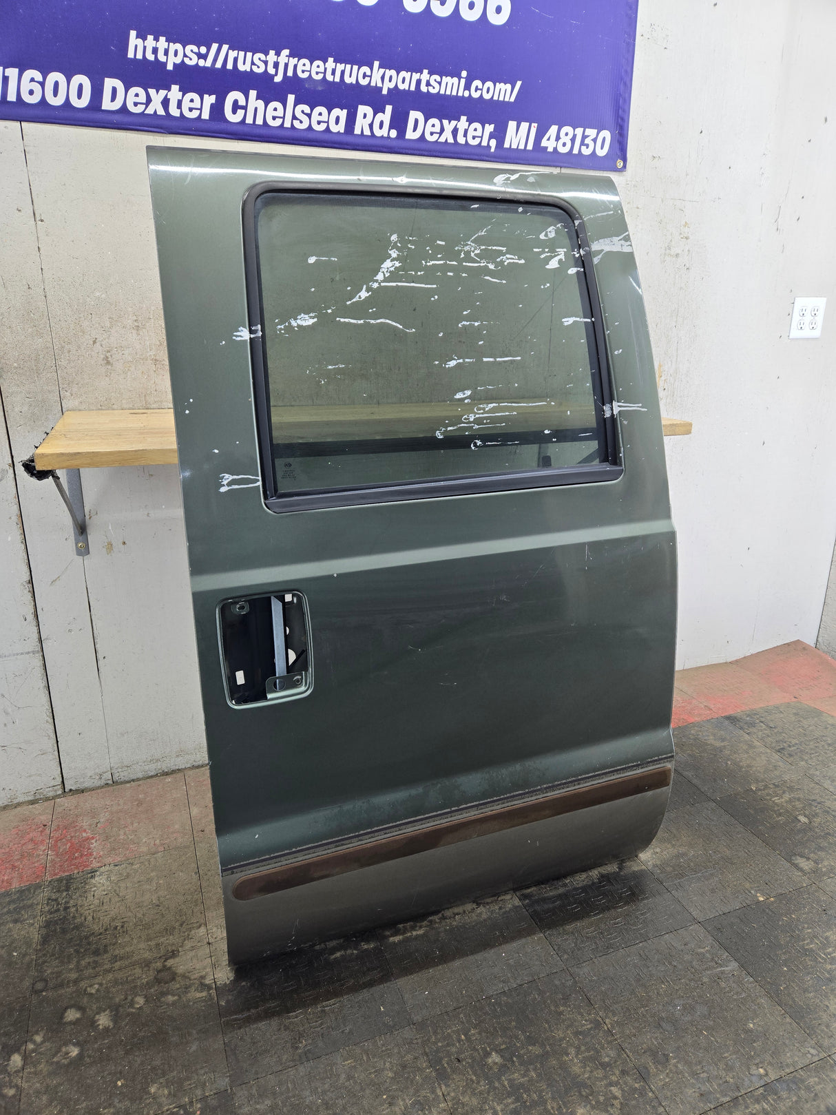 1999-2011 Ford Super Duty RH Passenger Side Rear Crew Cab Door F250 F350 F450 F550