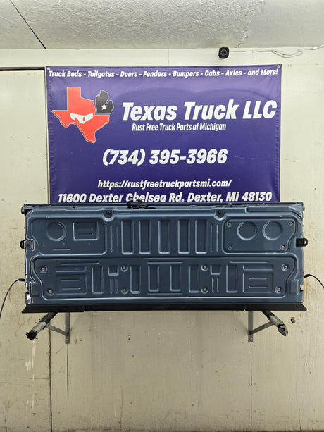 2023-2025 Ford F250 F350 F450 F550 Super Duty Tailgate W/Step