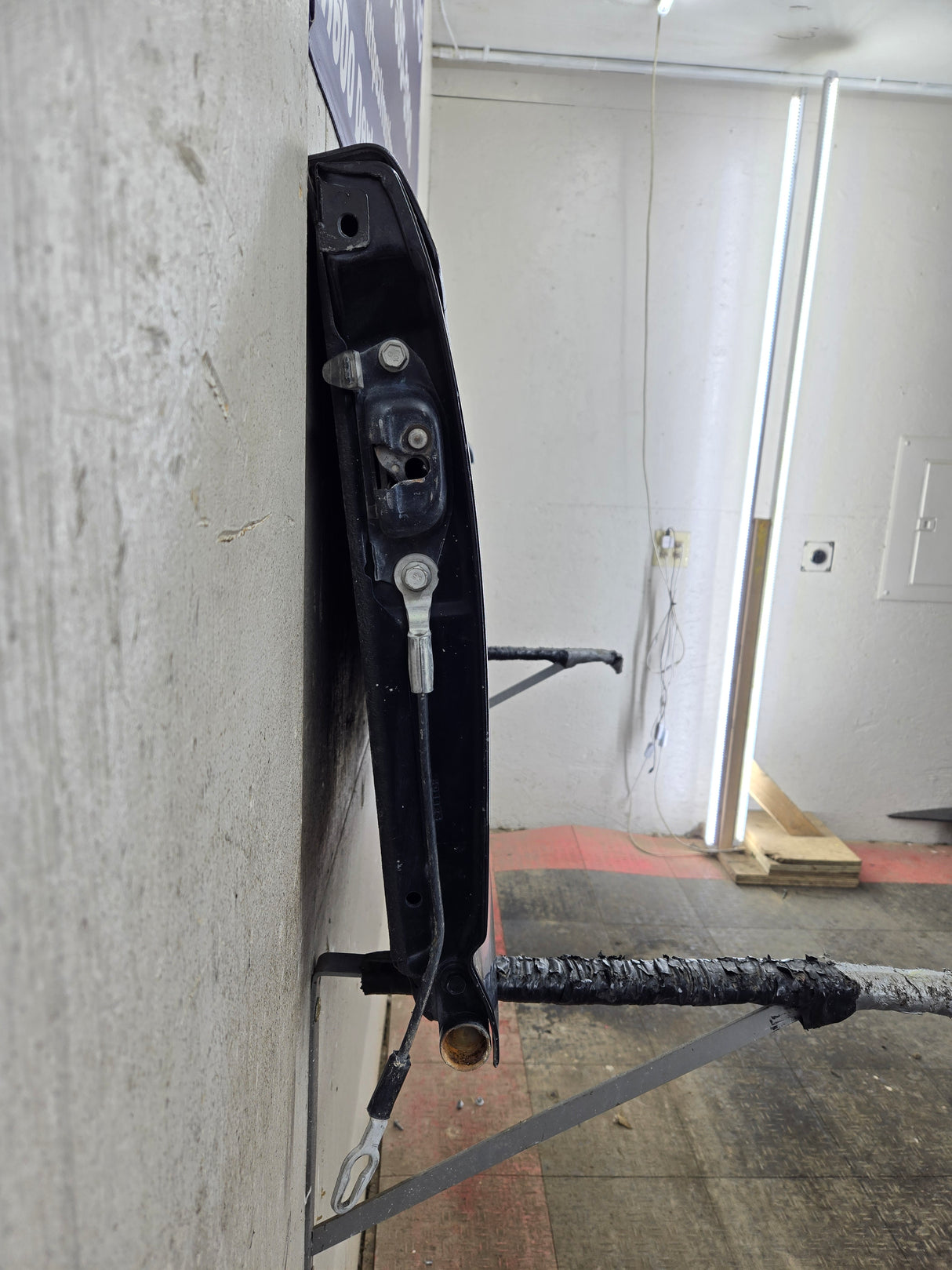 1999-2007 Chevrolet Silverado / GMC Sierra 1500 2500 3500 Tailgate