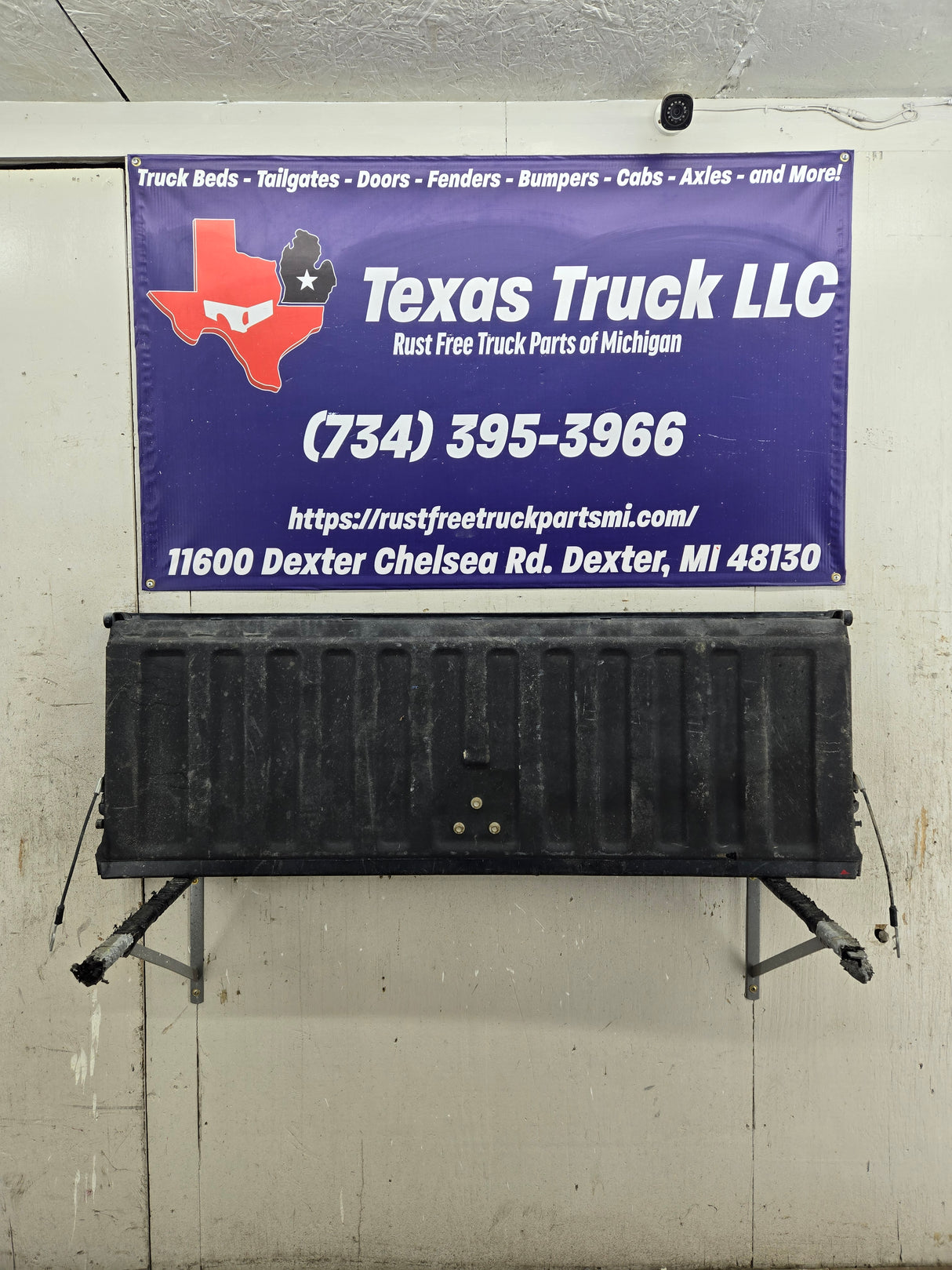 1999-2007 Chevrolet Silverado / GMC Sierra 1500 2500 3500 Tailgate