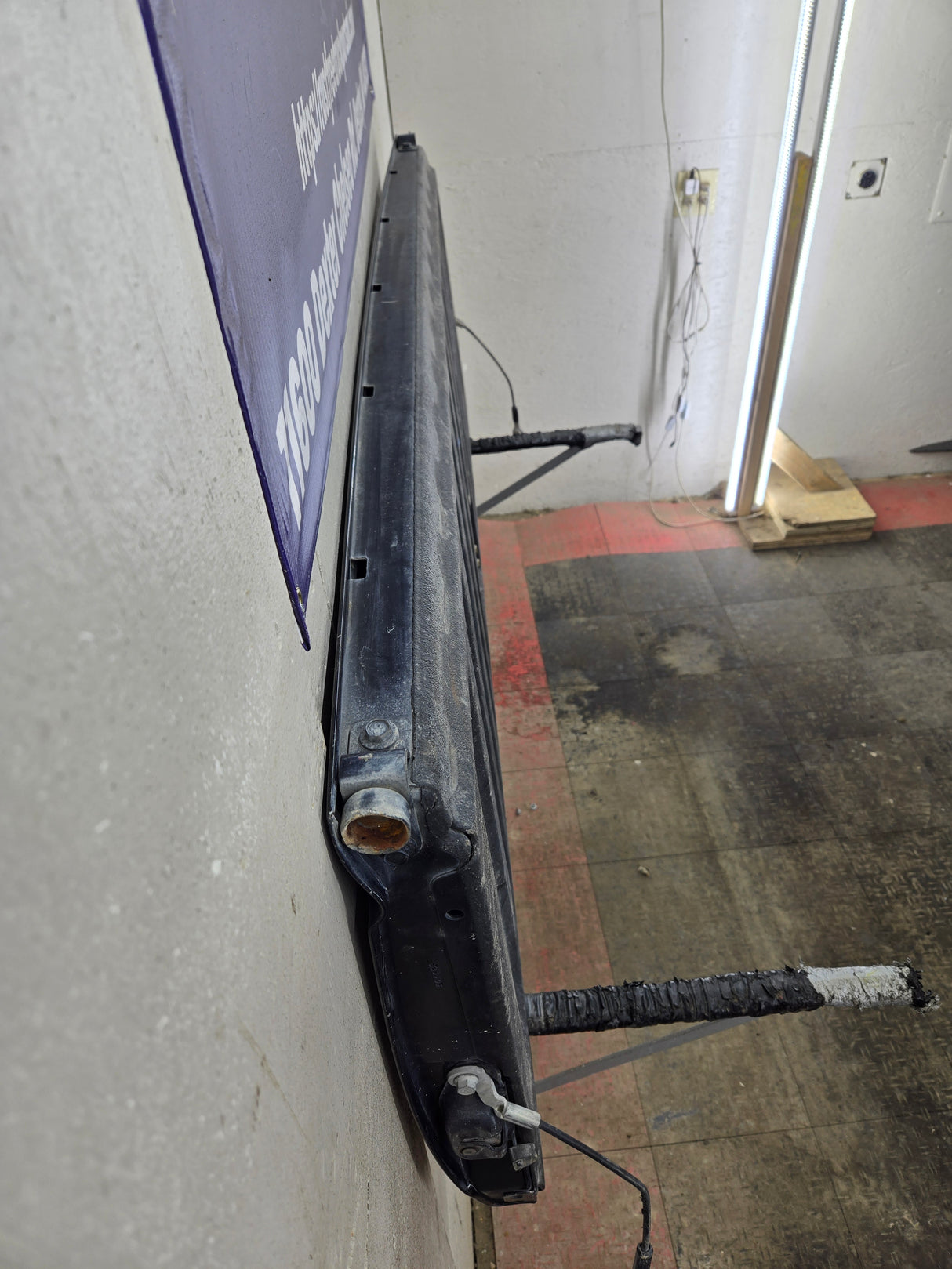 1999-2007 Chevrolet Silverado / GMC Sierra 1500 2500 3500 Tailgate