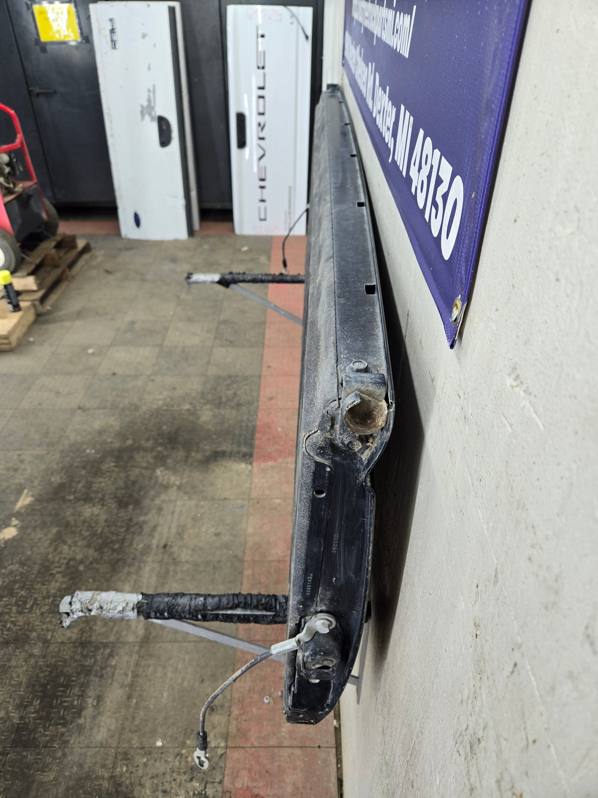 1999-2007 Chevrolet Silverado / GMC Sierra 1500 2500 3500 Tailgate