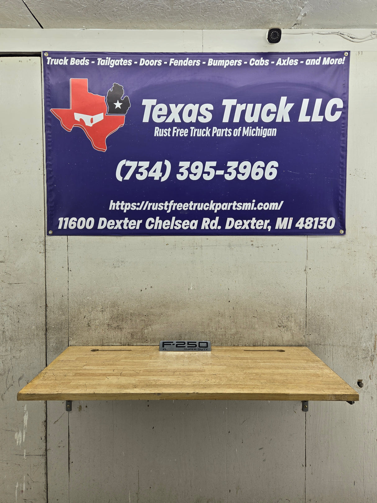 2008-2010 Ford Super Duty F250 Fender Badge Emblem Driver or Passenger Side