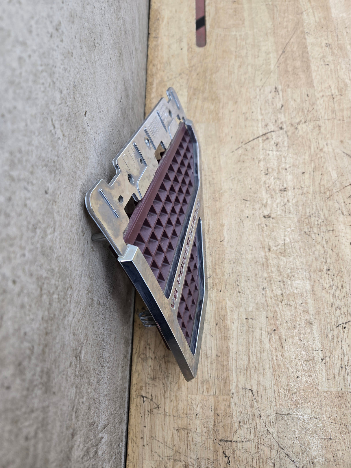 2008-2010 Ford Super Duty Fender Badge Emblem Passenger Side Power Stroke F250 F350 F450 F550