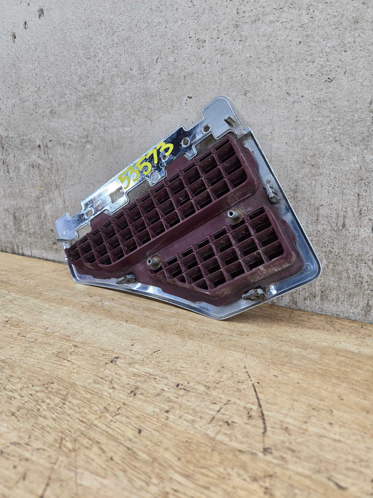 2008-2010 Ford Super Duty Fender Badge Emblem Passenger Side Power Stroke F250 F350 F450 F550