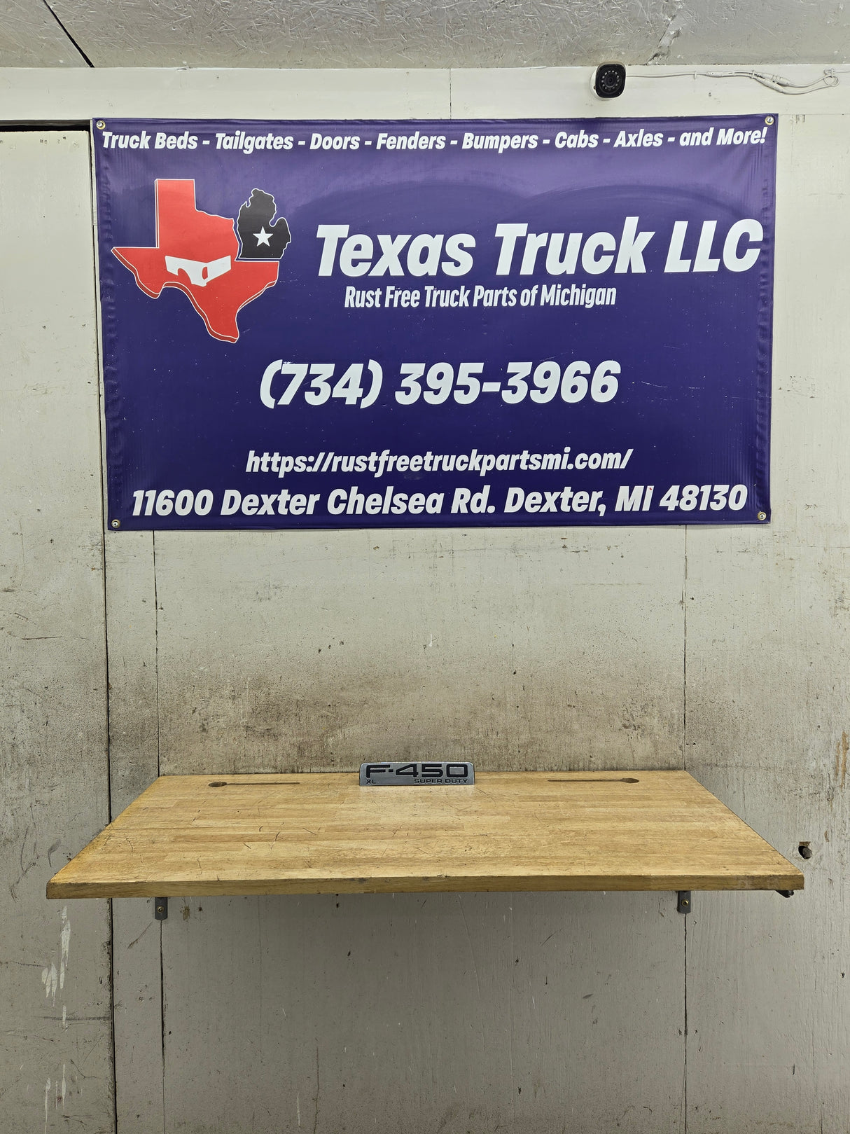 2008-2010 Ford Super Duty F450 Fender Badge Emblem Driver or Passenger Side