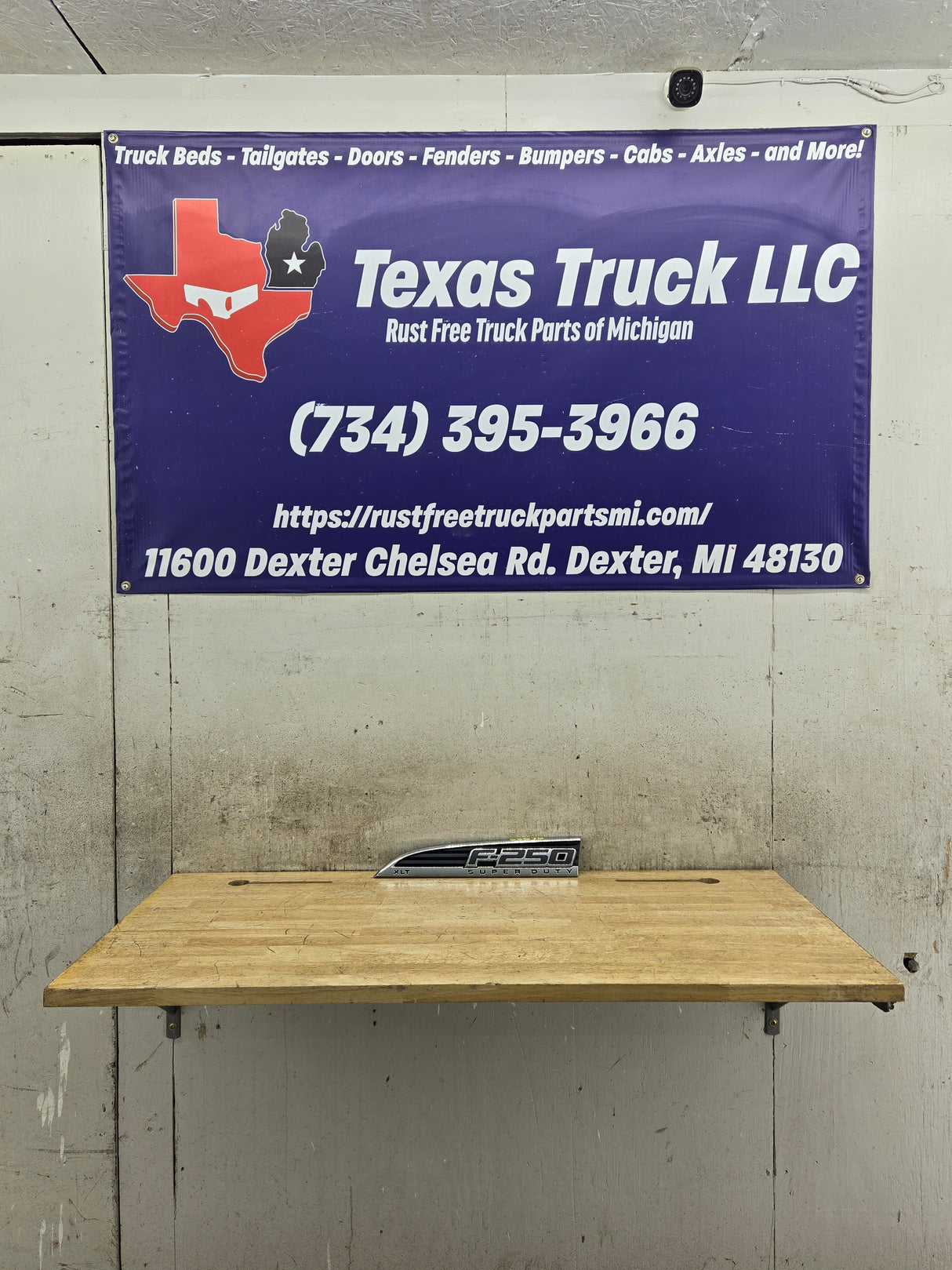 2011-2016 Ford Super Duty F250 Fender Badge Emblem Driver side LH