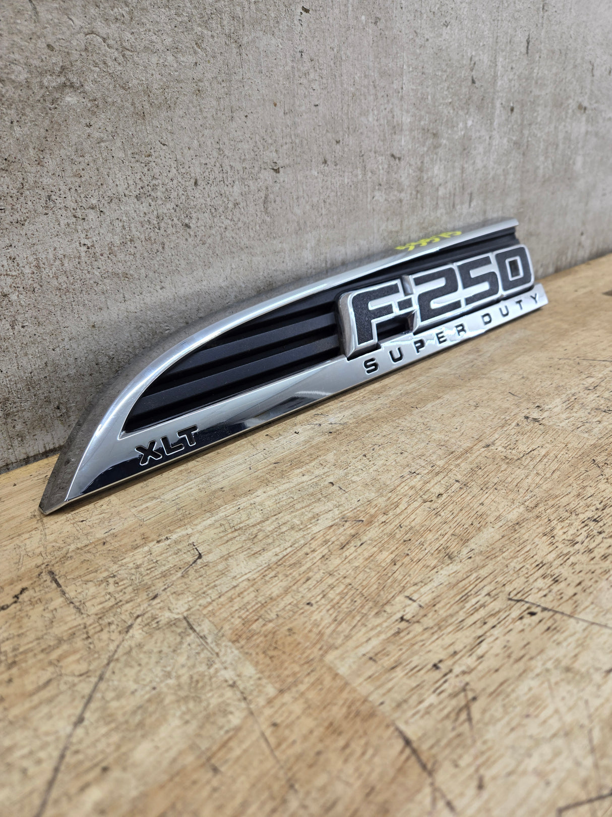 2011-2016 Ford Super Duty F250 Fender Badge Emblem Driver side LH
