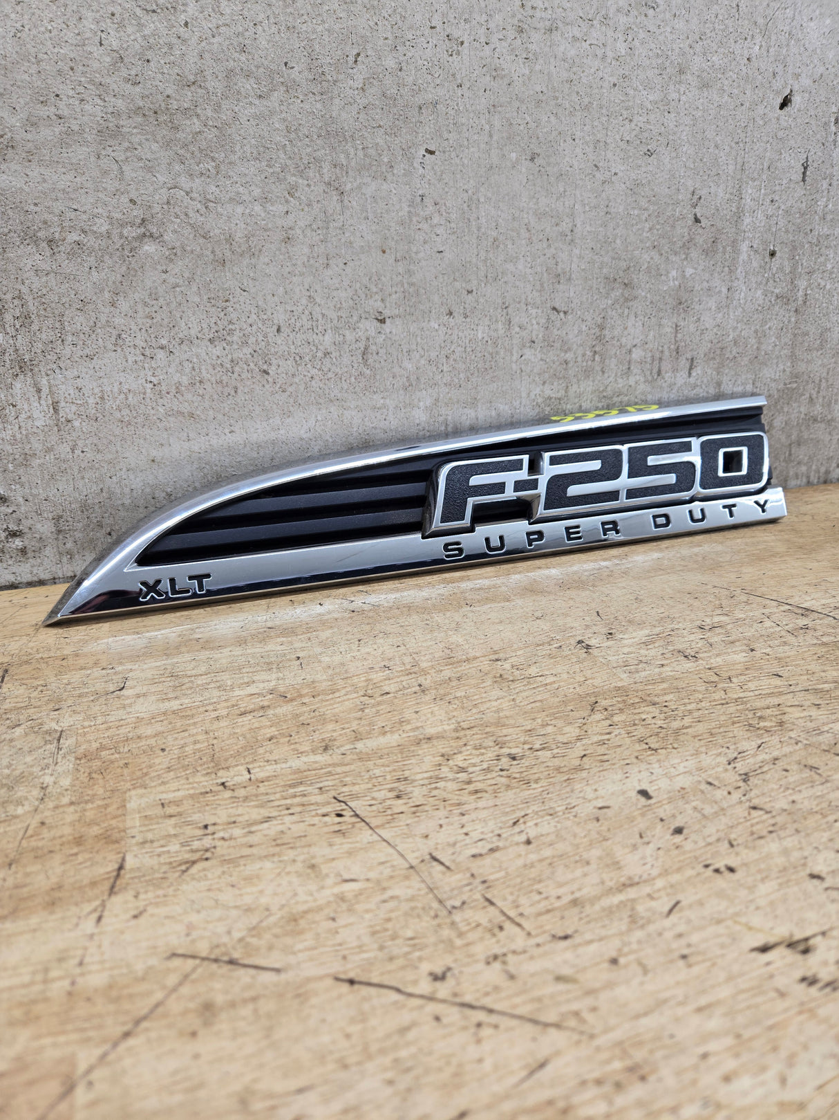 2011-2016 Ford Super Duty F250 Fender Badge Emblem Driver side LH