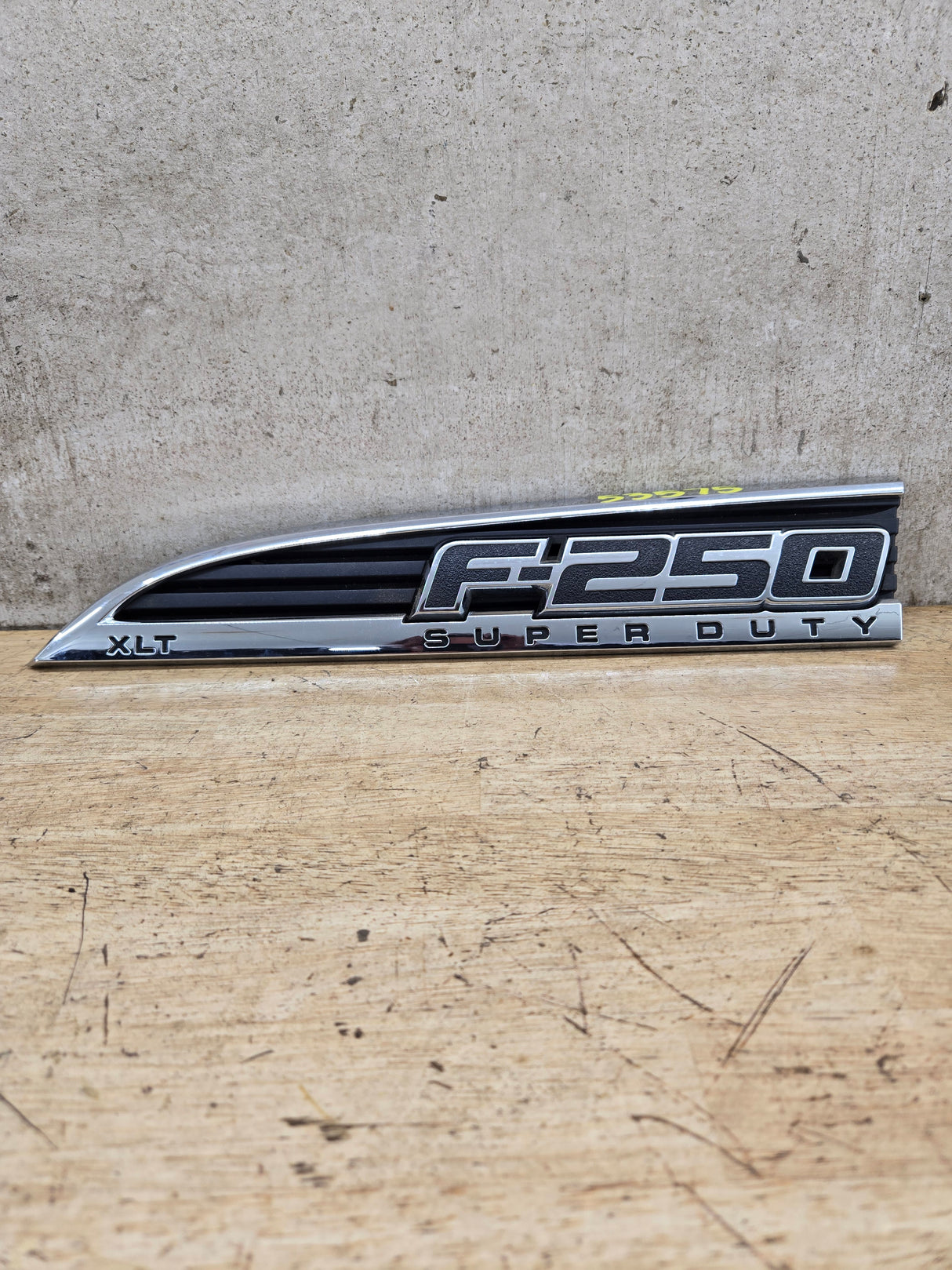 2011-2016 Ford Super Duty F250 Fender Badge Emblem Driver side LH